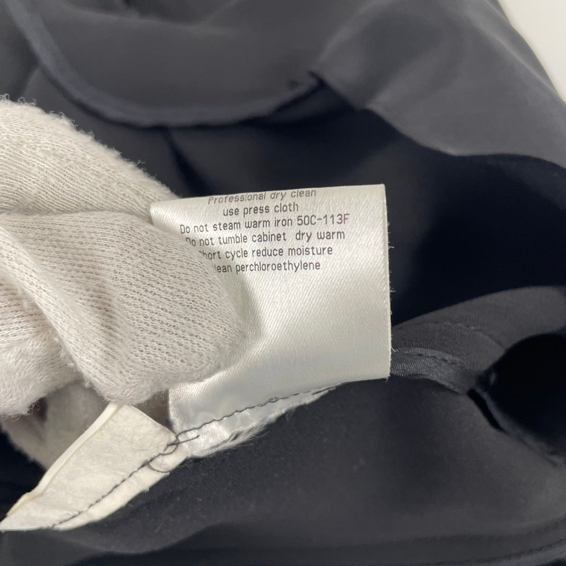 GIORGIO ARMANI / シルクデザインテーラード BORGO21製 参考定価：260,000程度 SIZE：42