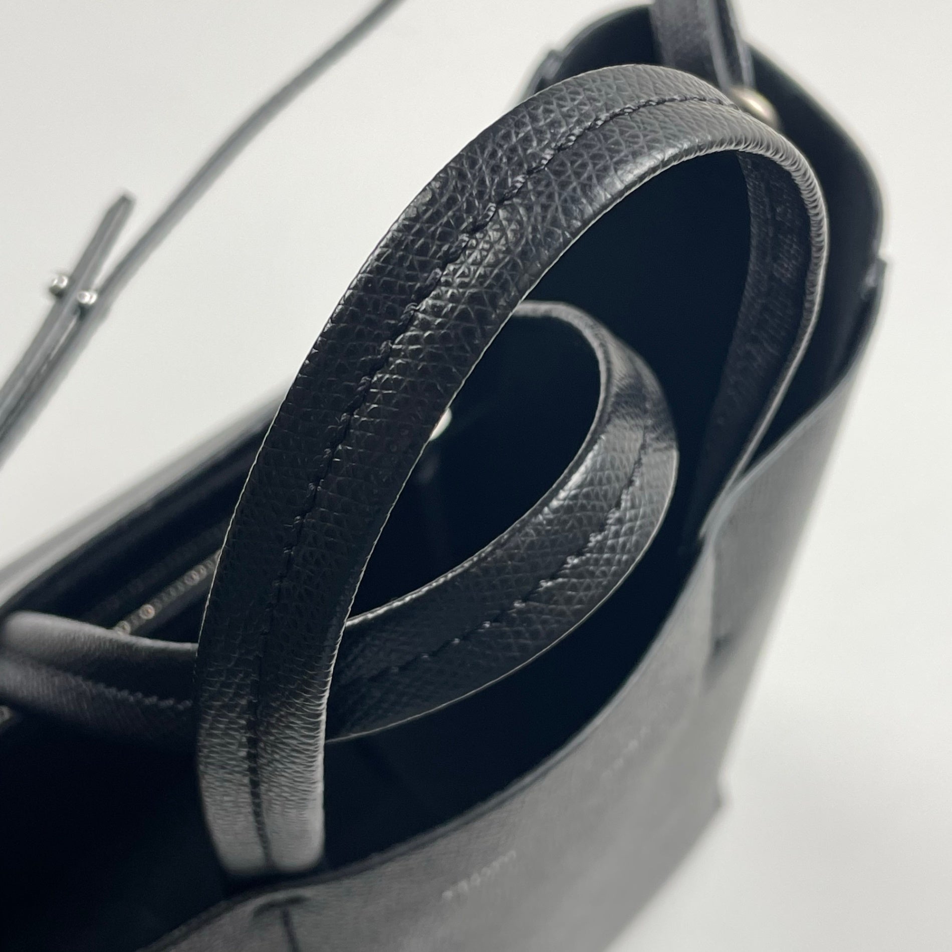 CELINE セリーヌ / バーティカル スモール カバ ブラック 189813 極美品 フィービー期 参考定価：160,000+tax