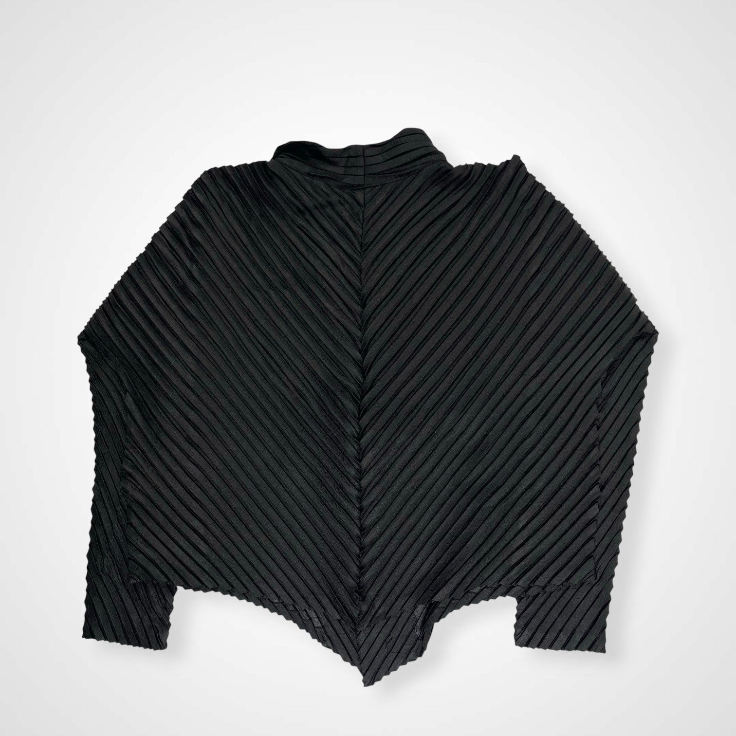 ISSEY MIYAKE イッセイミヤケ / ダイアゴナルプリーツジャケット ブラック IM23FO192 SIZE:2