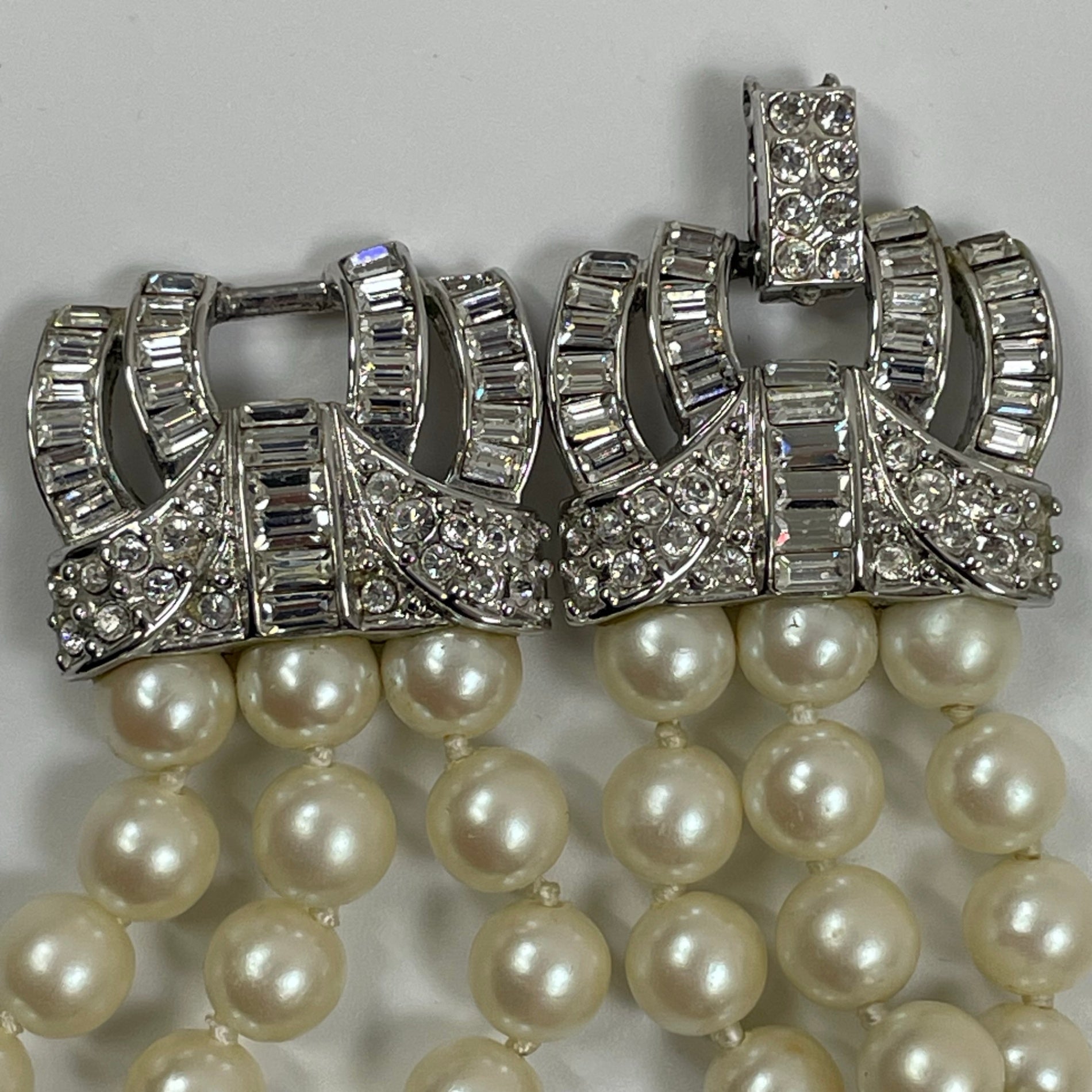 FOXEY フォクシー / 3連パールネックレス 参考定価：50,000程度 SIZE:約33cm