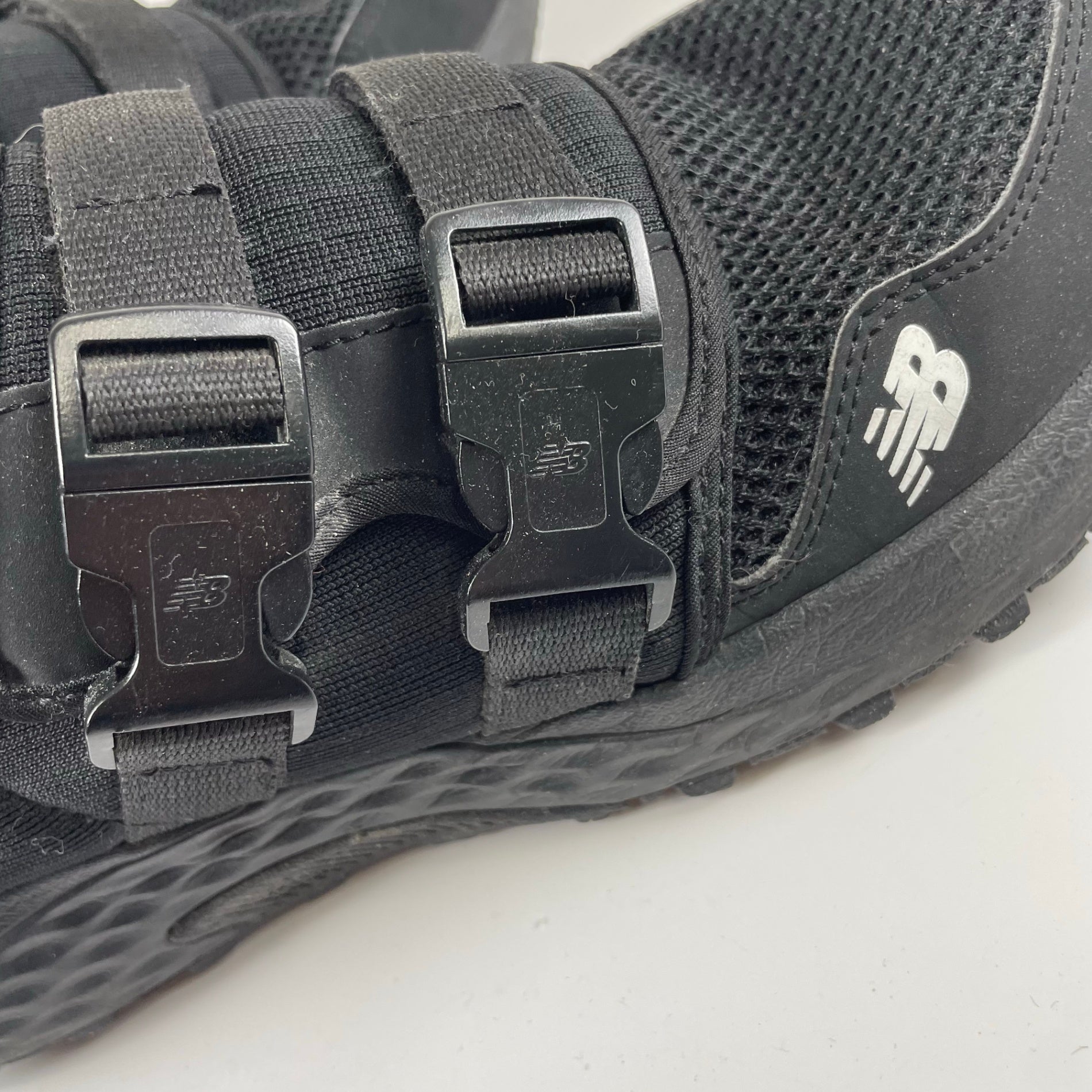 New Balance ニューバランス / 2WAYスニーカー UA700BK1 参考定価：8,000+tax SIZE:27.5cm