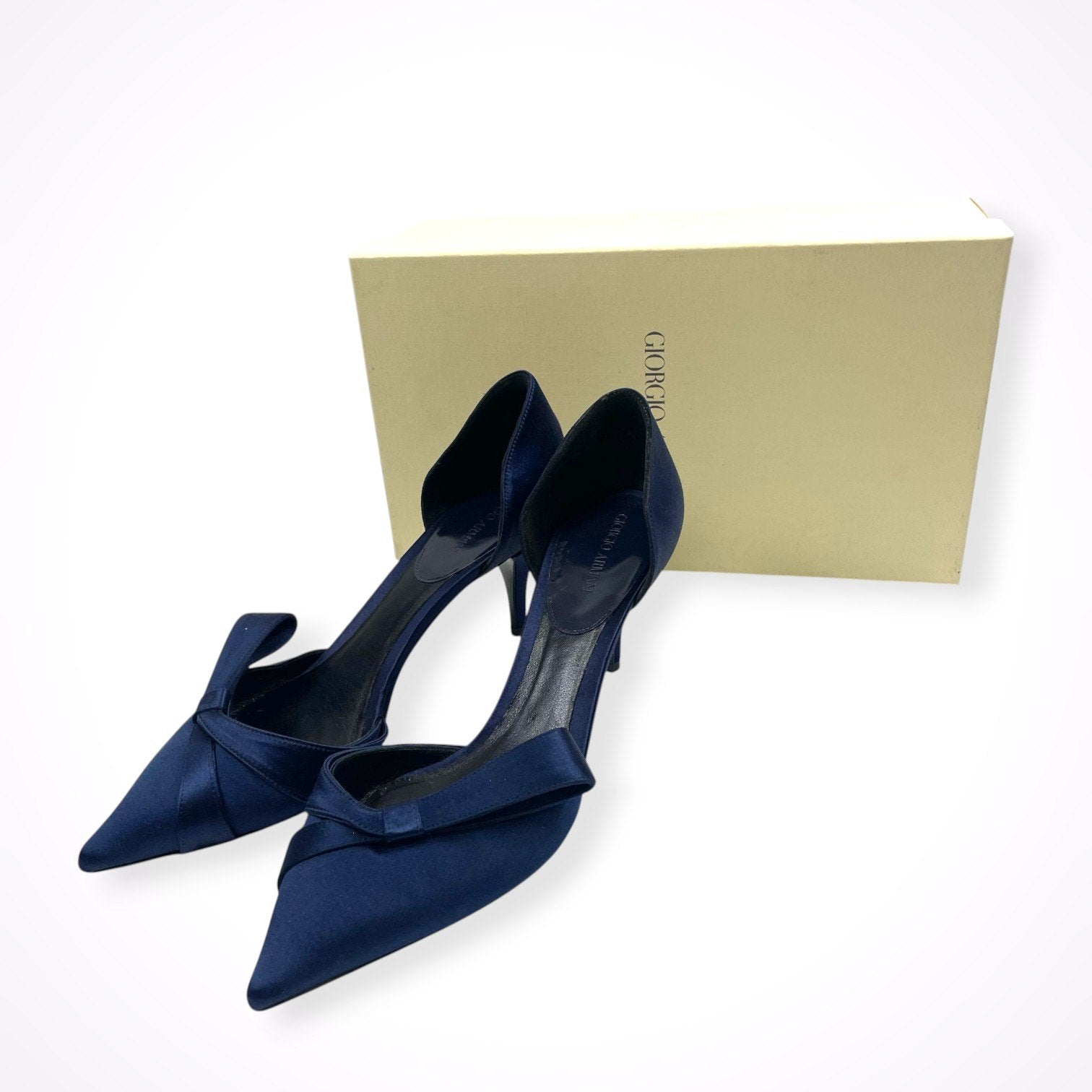 GIORGIO ARMANI / サテンヒールパンプス 美品 参考定価：160,000程度