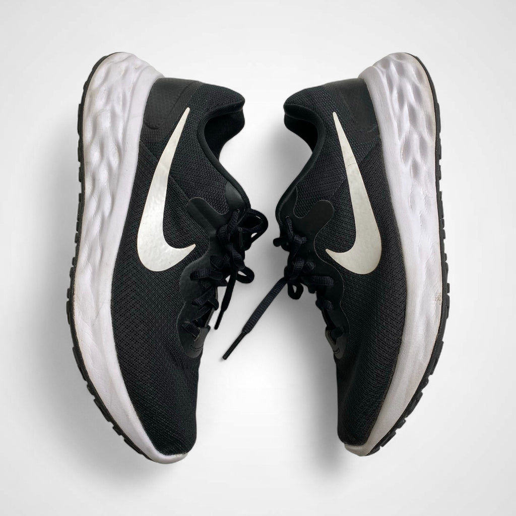 NIKE ナイキ / レボリューション 6 DC3728-003 ホワイト×ブラック SIZE:26.5