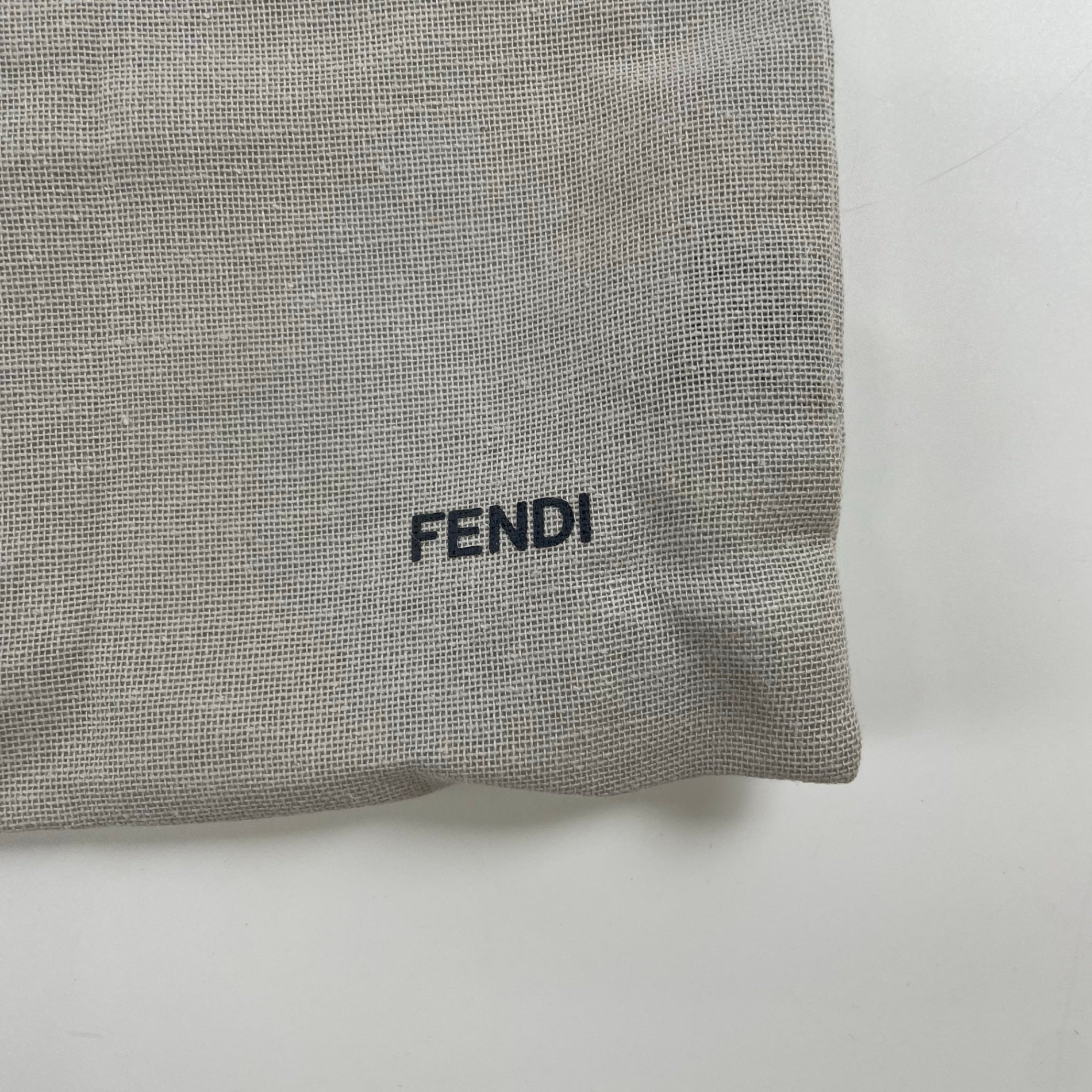 FENDI フェンディ / フォックスファー ポンポンチャーム イエロー 箱付 美品 参考定価：100,000程度