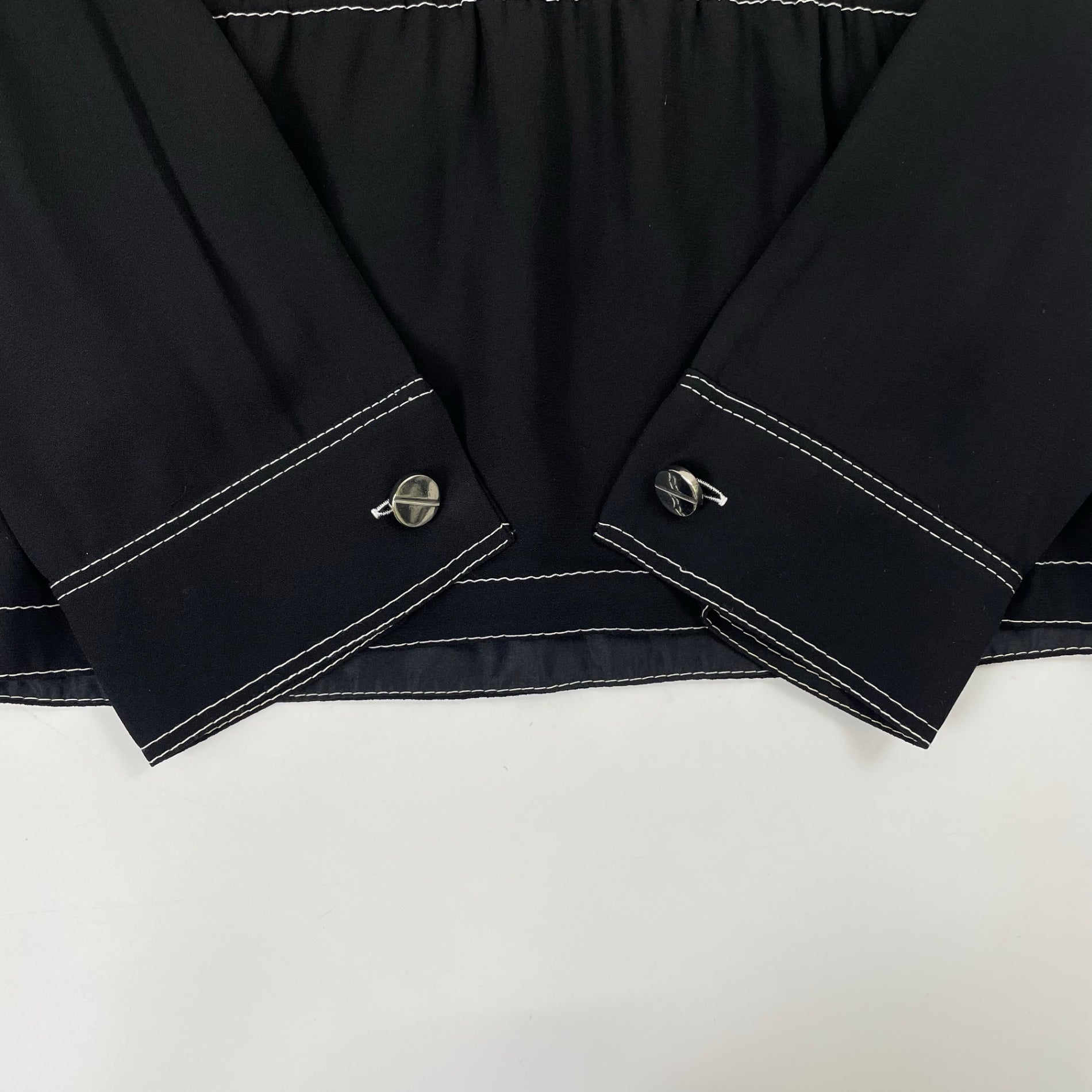 MARNI / メタルボタンステッチドブラウス 参考定価：110,000程度 SIZE:40