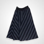 TELA テラ / ツイードストライプスカート ネイビーグレー×ブラック イタリア製 参考定価：30,000程度 SIZE:42