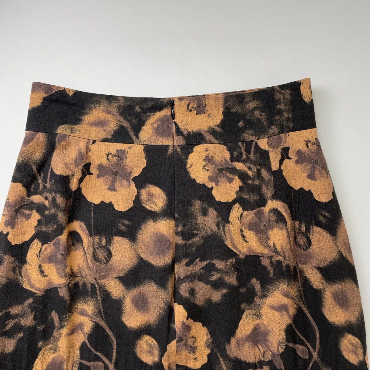 AKANE UTSUNOMIYA / フラワーパターンロングスカート 参考定価：49,000+tax SIZE:38