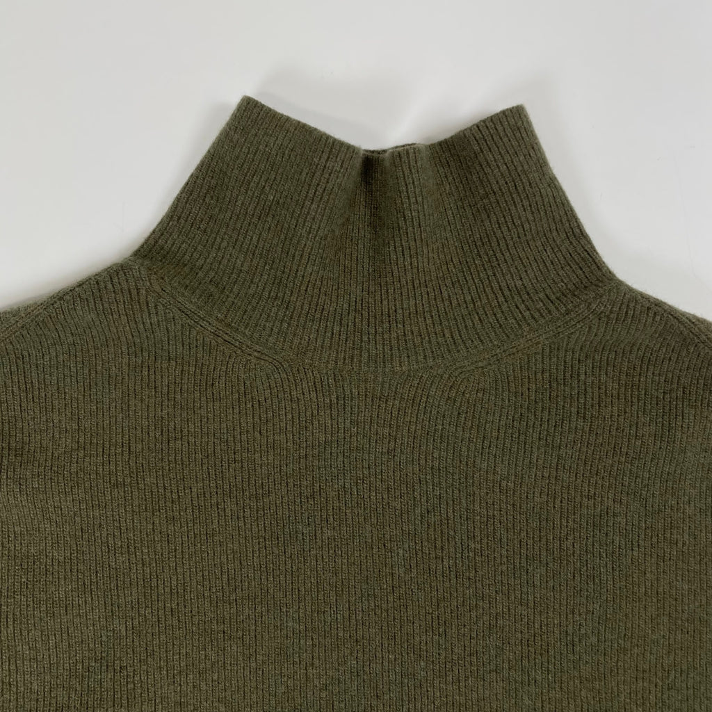 LEMAIRE / リブタートルネックニット 参考定価：90,000程度 SIZE:L