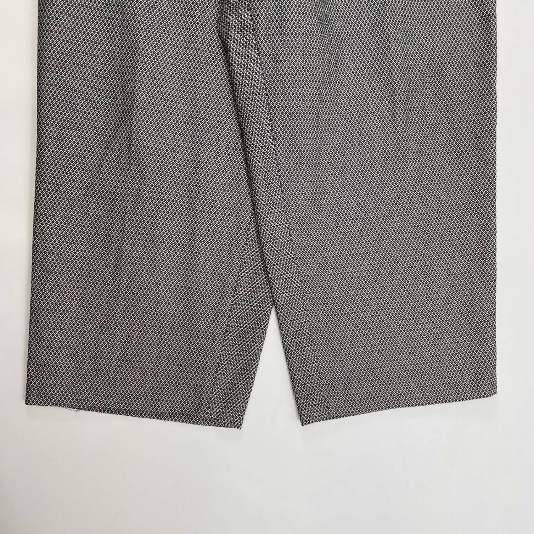 The SAKAKI / インディゴ染め袴ワイドパンツ 参考定価：35,000程度 SIZE:M