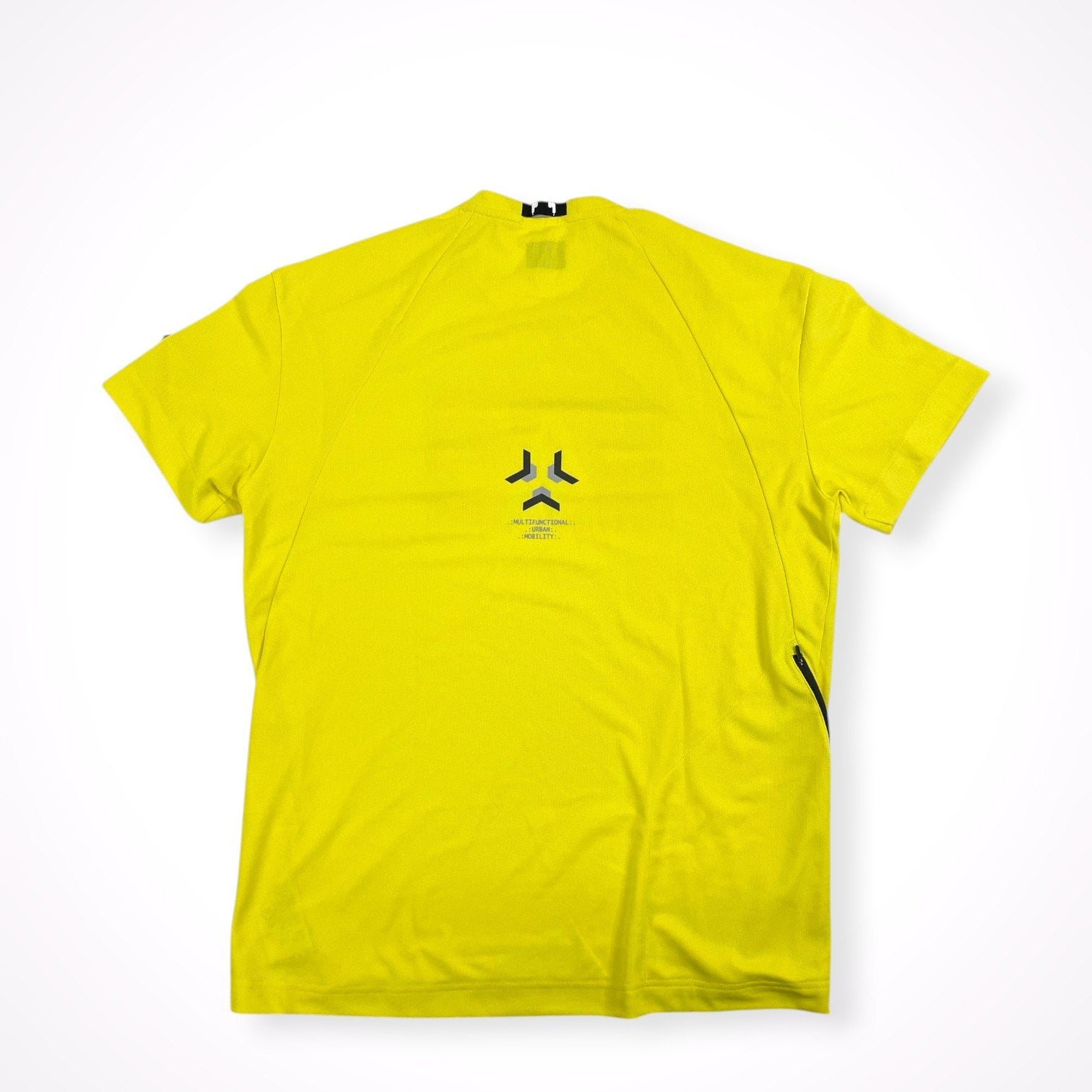 EMPORIO ARMANI EA7 / メッシュ マルチファンクションTEE 参考定価：13,000程度 SIZE：S