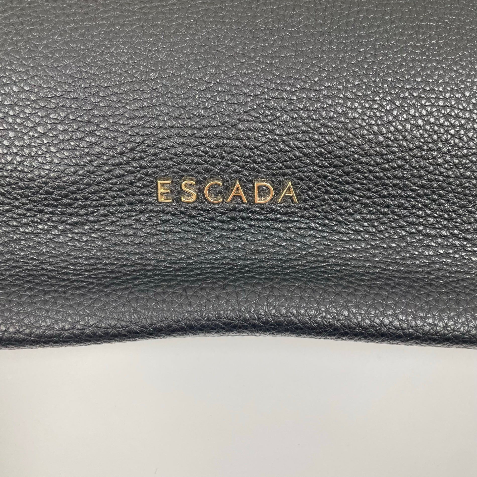ESCADA エスカーダ / レザークラッチバッグ 折りたたみ型 ブラック 参考定価：130,000程度