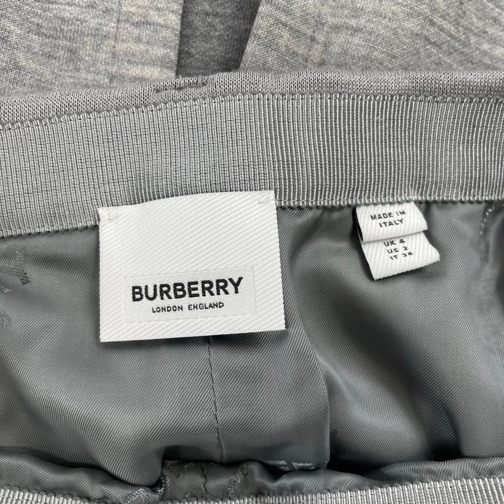 BURBERRY バーバリー / テクニカルストレッチスカート リカルドティッシ グレー 参考定価：80,000程度 SIZE：S-M程度