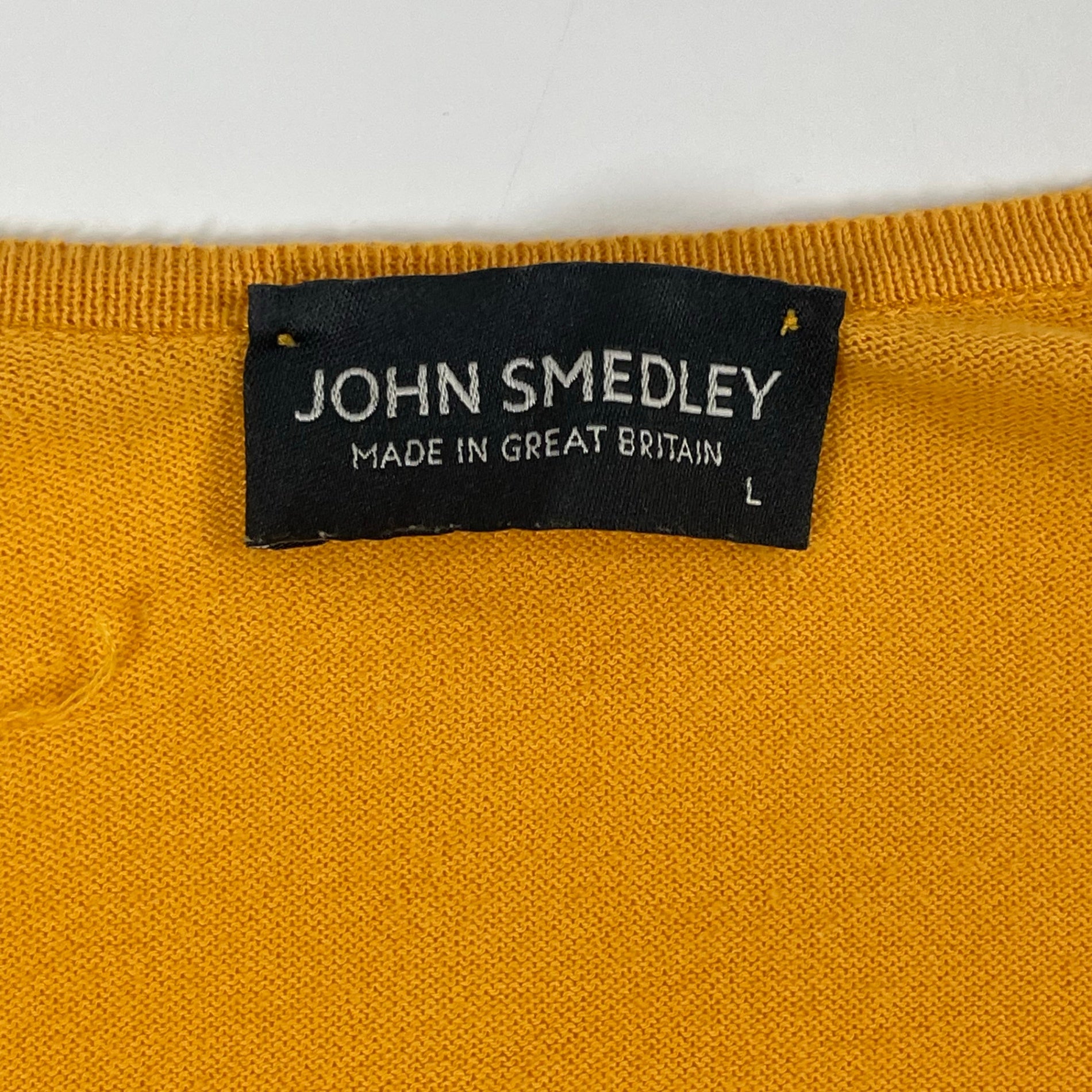 JOHN SMEDLEY / Vネックハイゲージニット 参考定価：40,000程度 SIZE:L