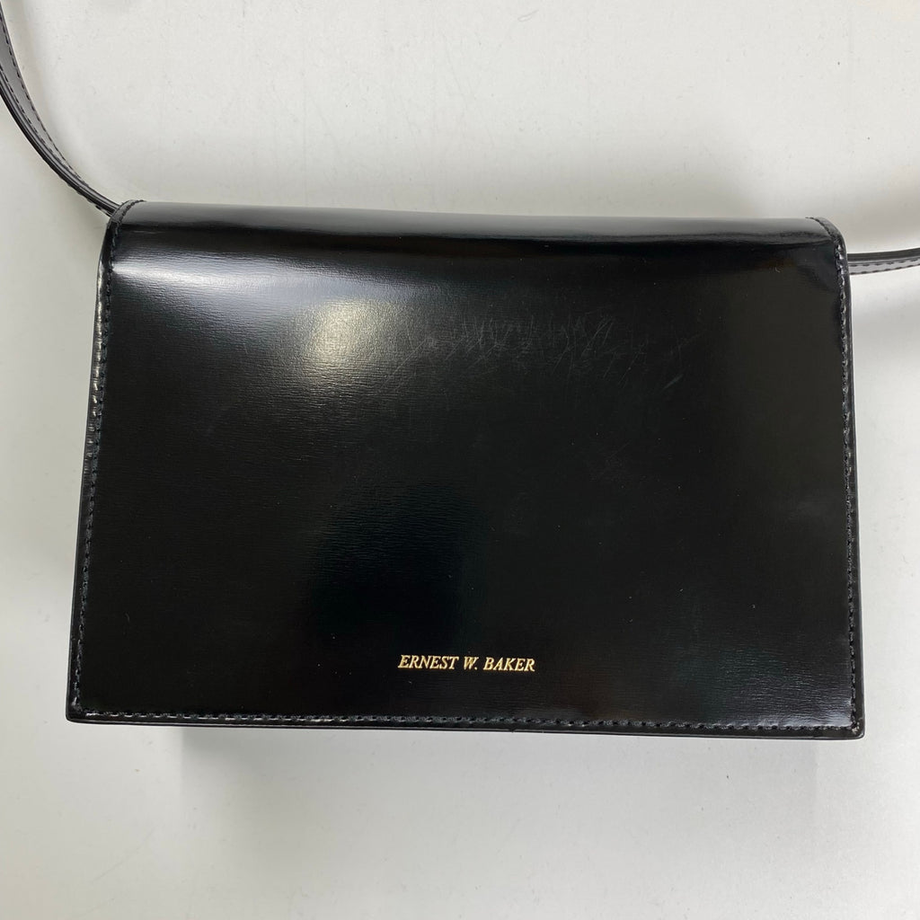 ERNEST W. BAKER アーネストダブルベイカー / GOLD EDGE MESSENGER BAG ショルダーバッグ ブラック 参考定価：55,000程度