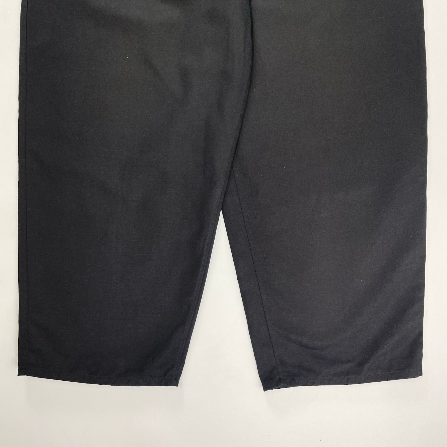 YLEVE / COTTON HEMP SLAB EASY TR 参考定価：29,000+tax SIZE：4