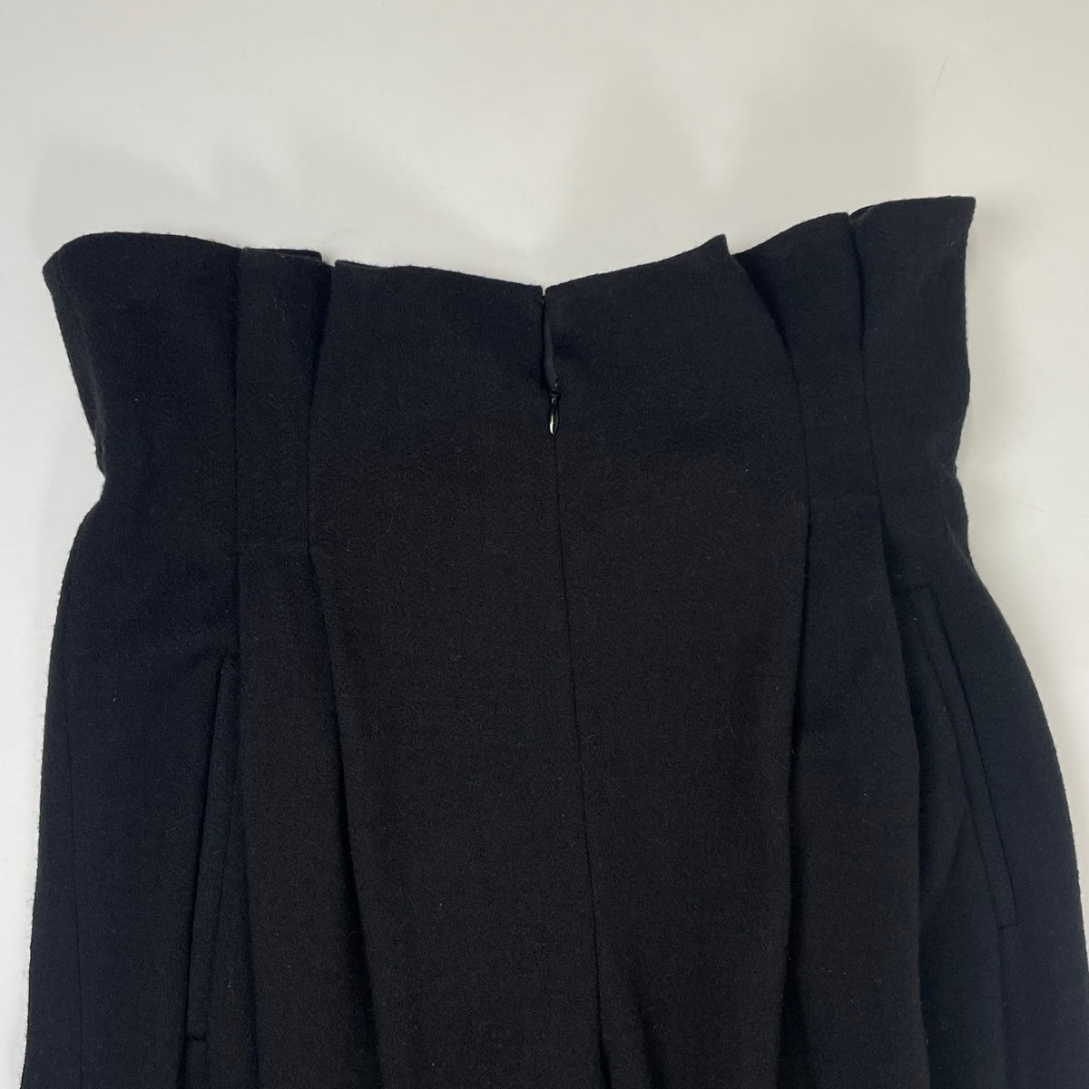 EMPORIO ARMANI / ベルテッドワイドスラックス コサージュベルト 参考定価：85,000程度 SIZE：40
