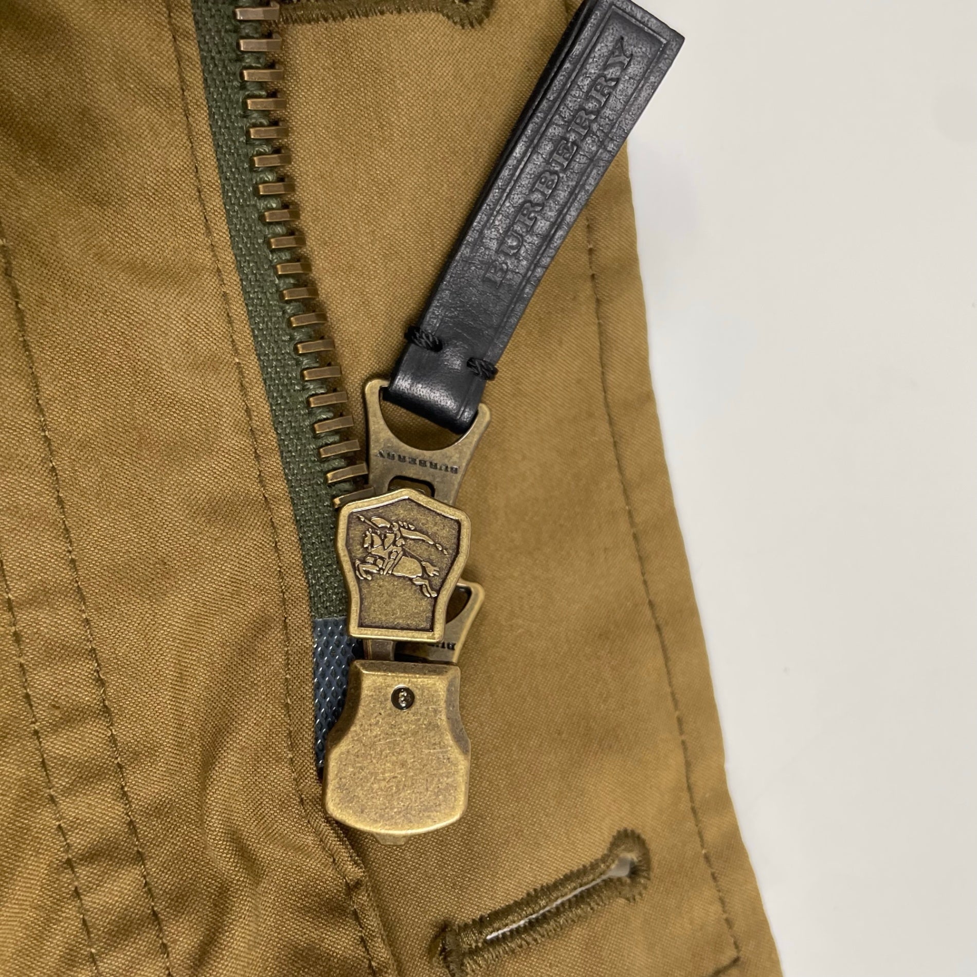 BURBERRY バーバリー / サファリブルゾン リカルド・ティッシ期 参考定価：150,000程度 SIZE:48