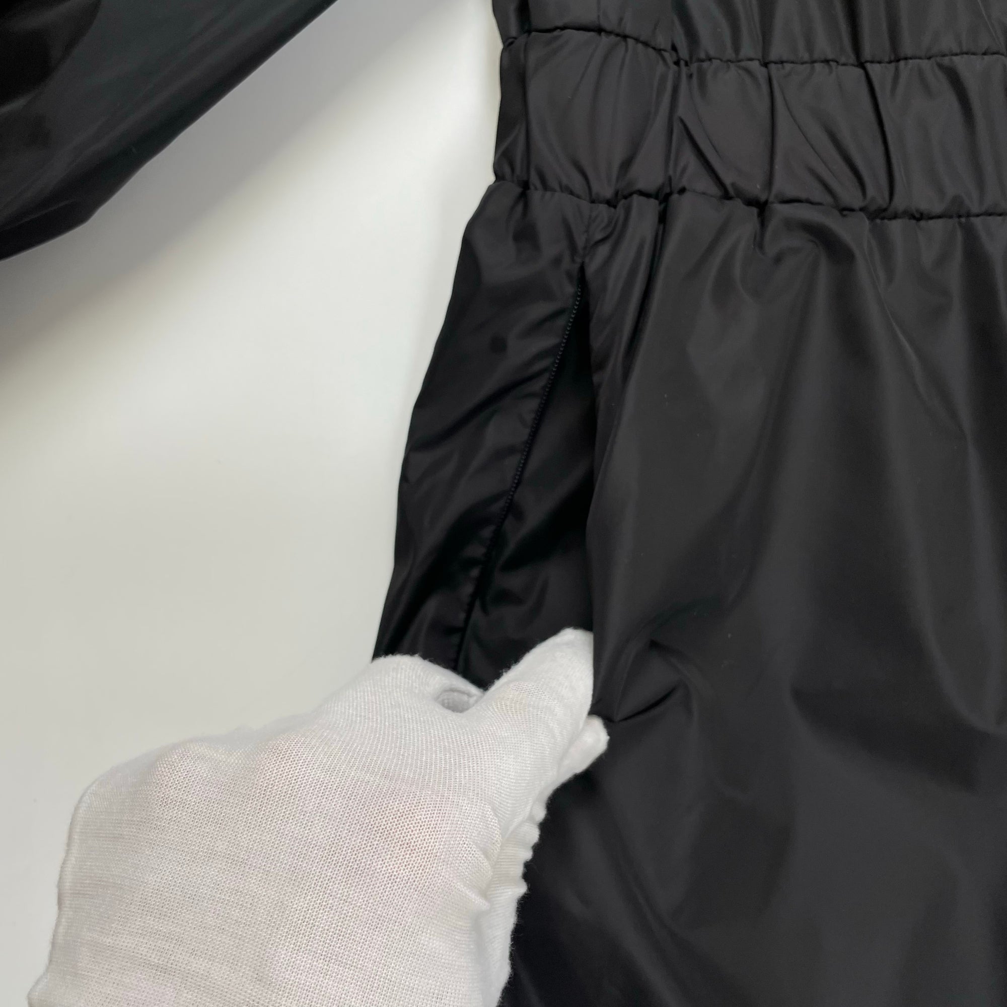 MONCLER / CINABREフリルナイロンジャケット 参考定価：107,000+tax SIZE:14A