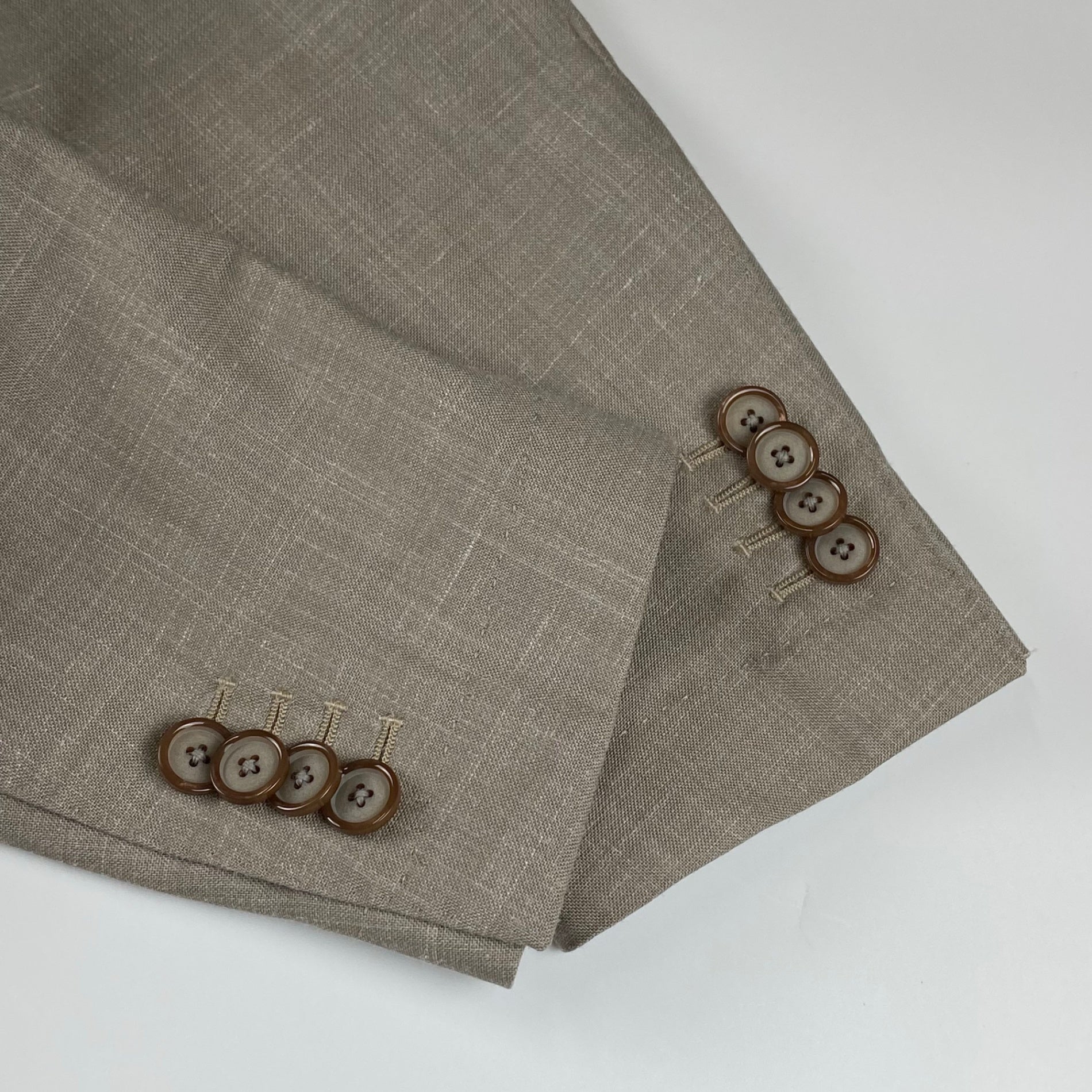 【美品】 TAGLIATORE タリアトーレ / dakar ダカール シルクMIX セットアップ スーツ ウール×シルク×リネン 参考定価：120,000+tax  SIZE:42（S程度）