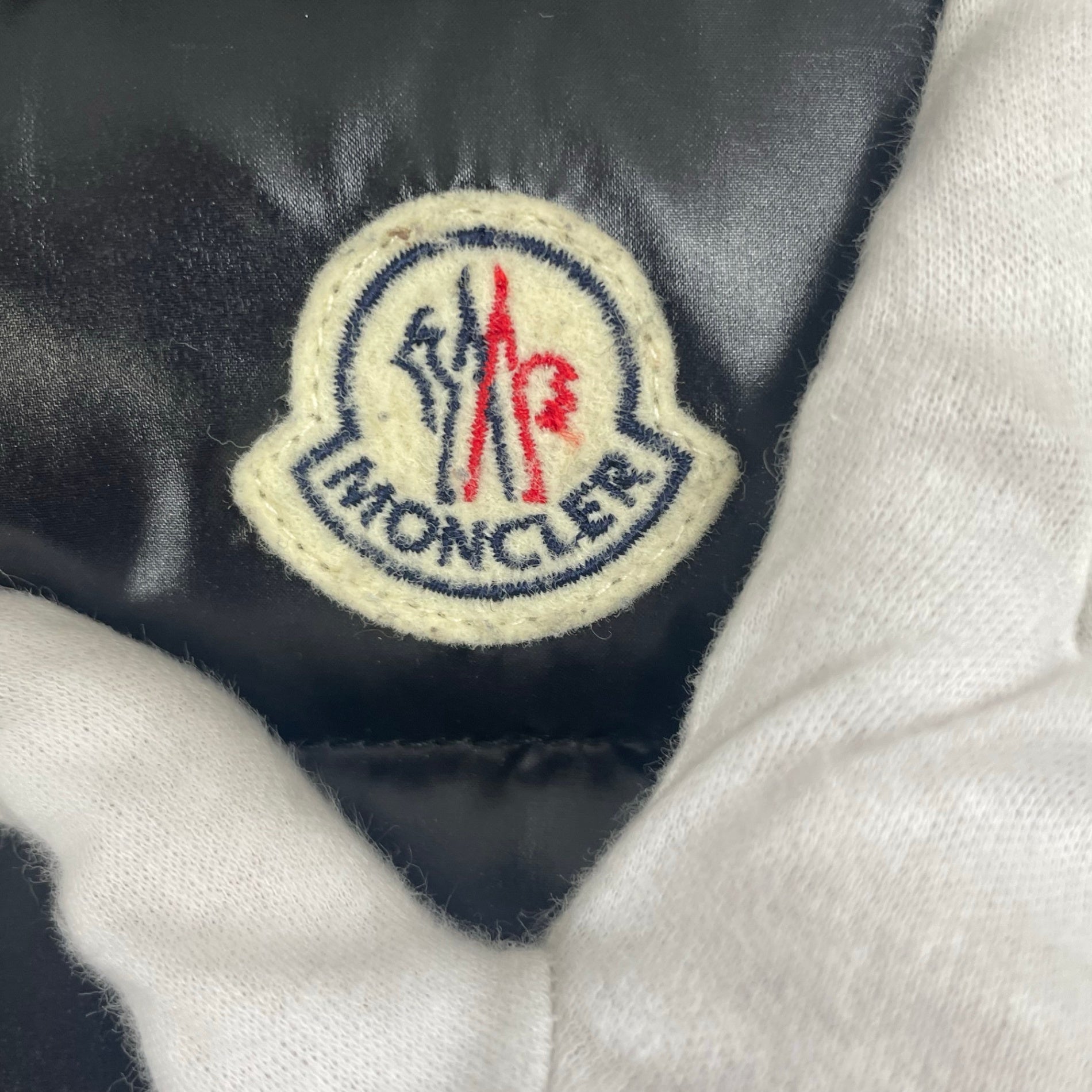 MONCLER モンクレール / GHANYダウンベスト 参考定価：145,000+tax SIZE:1