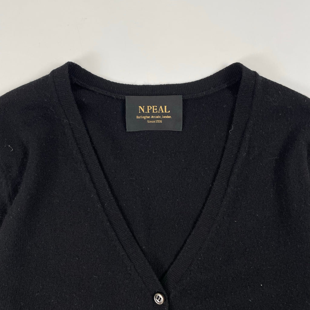 N.PEAL / ピュアカシミヤカーディガン 英国製 参考定価：80,000程度 SIZE：8