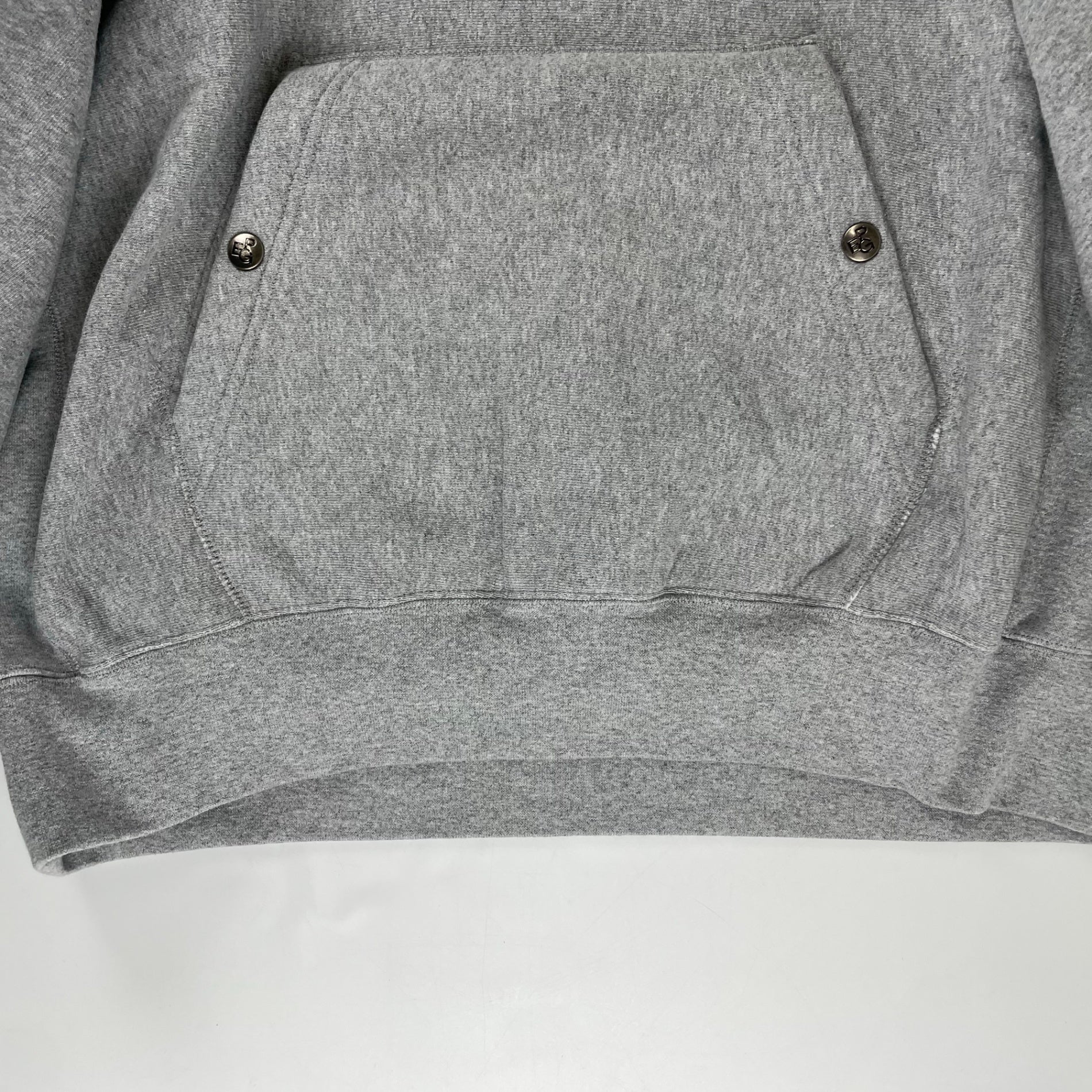 PEG ENGINEERED GARMENTS × BEAMS PLUS エンジニアド ガーメンツ ビームスプラス / SWEAT HOODIE グレー タグ付 参考定価：39,000+tax  SIZE:M