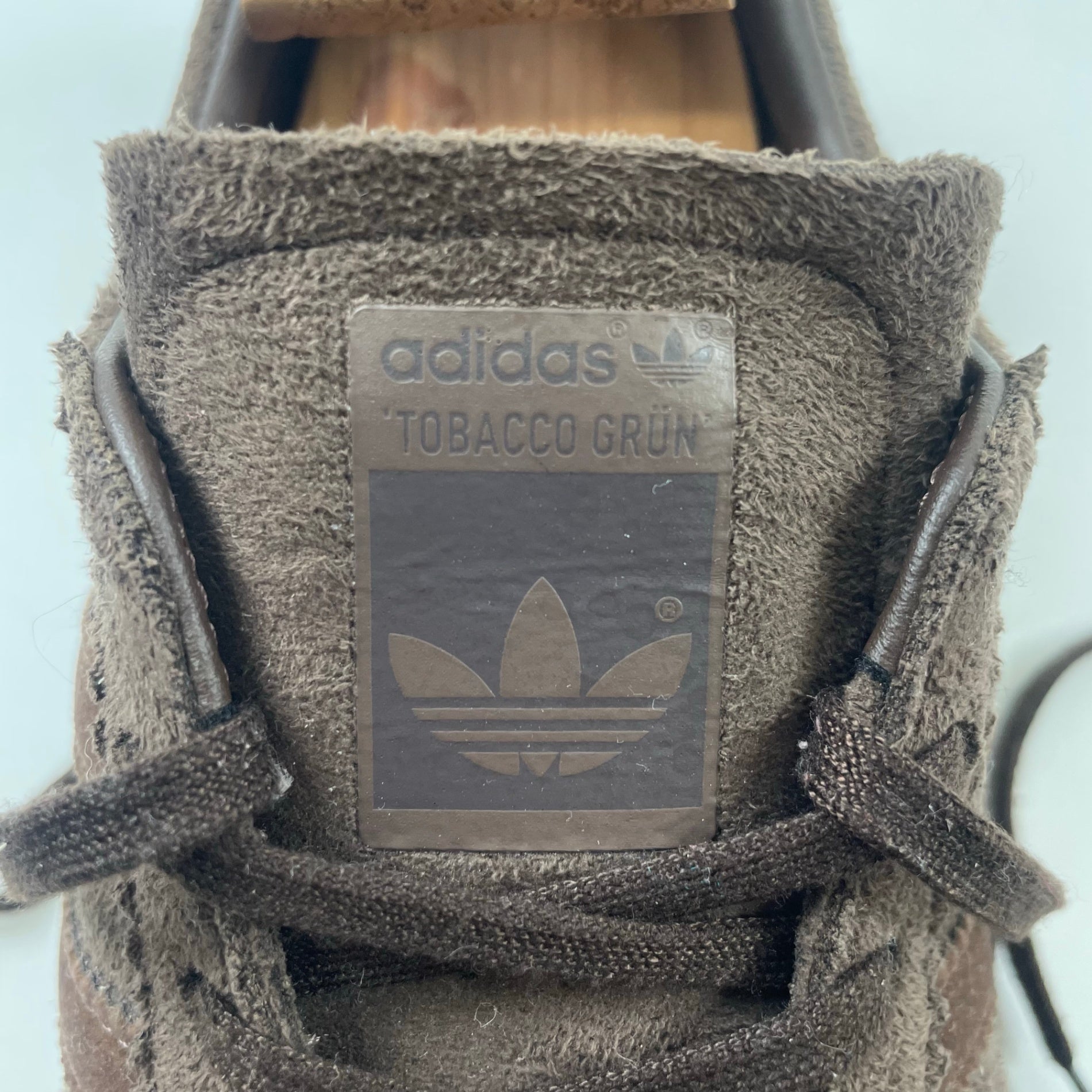 adidas / TOBACCO GRUEN スニーカー SIZE:26cm