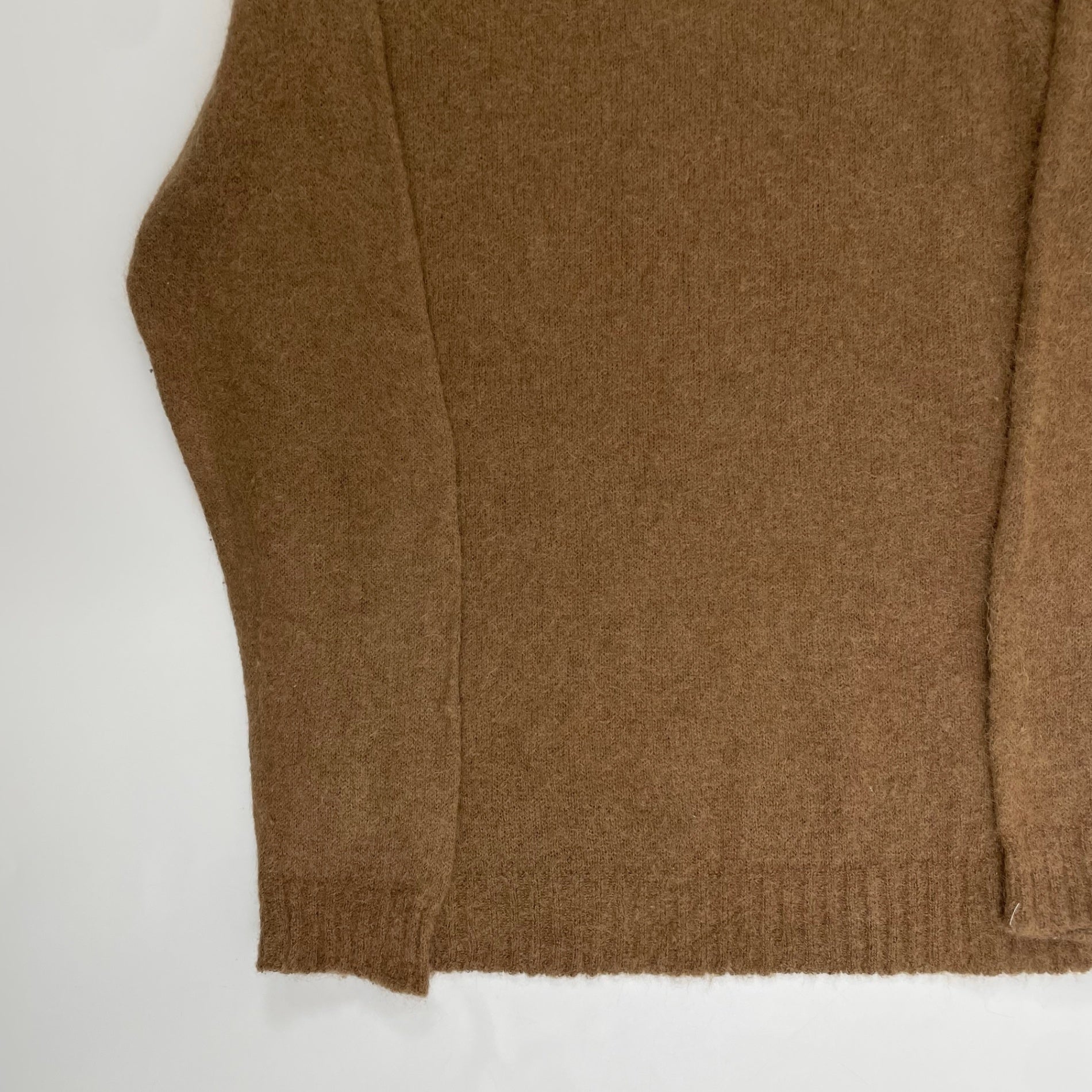 ATON エイトン / BABY ALPACA HIGH NECK SWEATER ブラウン 参考定価：31,000+tax SIZE:2