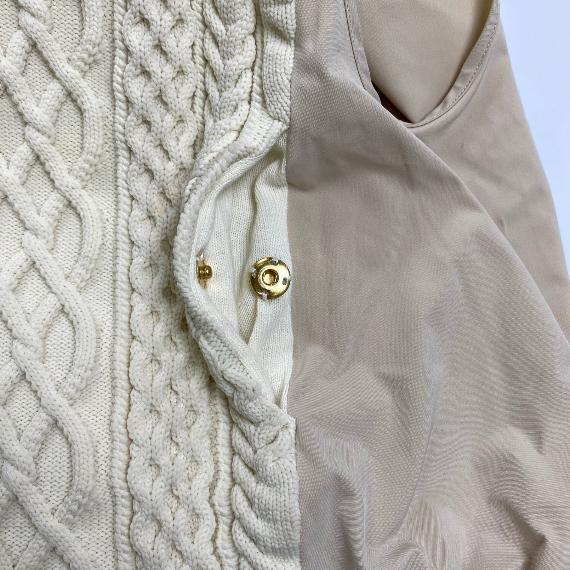 trois トロア / 異素材ケーブルニットベスト アイボリー 参考定価：18,000+tax SIZE:FREE