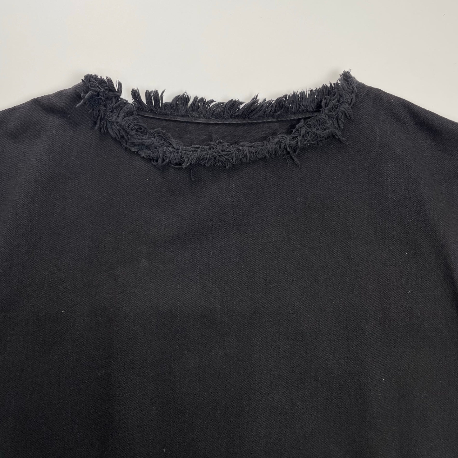 MM6 MAISON MARGIELA エムエムシックス メゾンマルジェラ / フリンジデザイン デニムプルオーバー ブラック 参考定価：38,000+tax SIZE:36