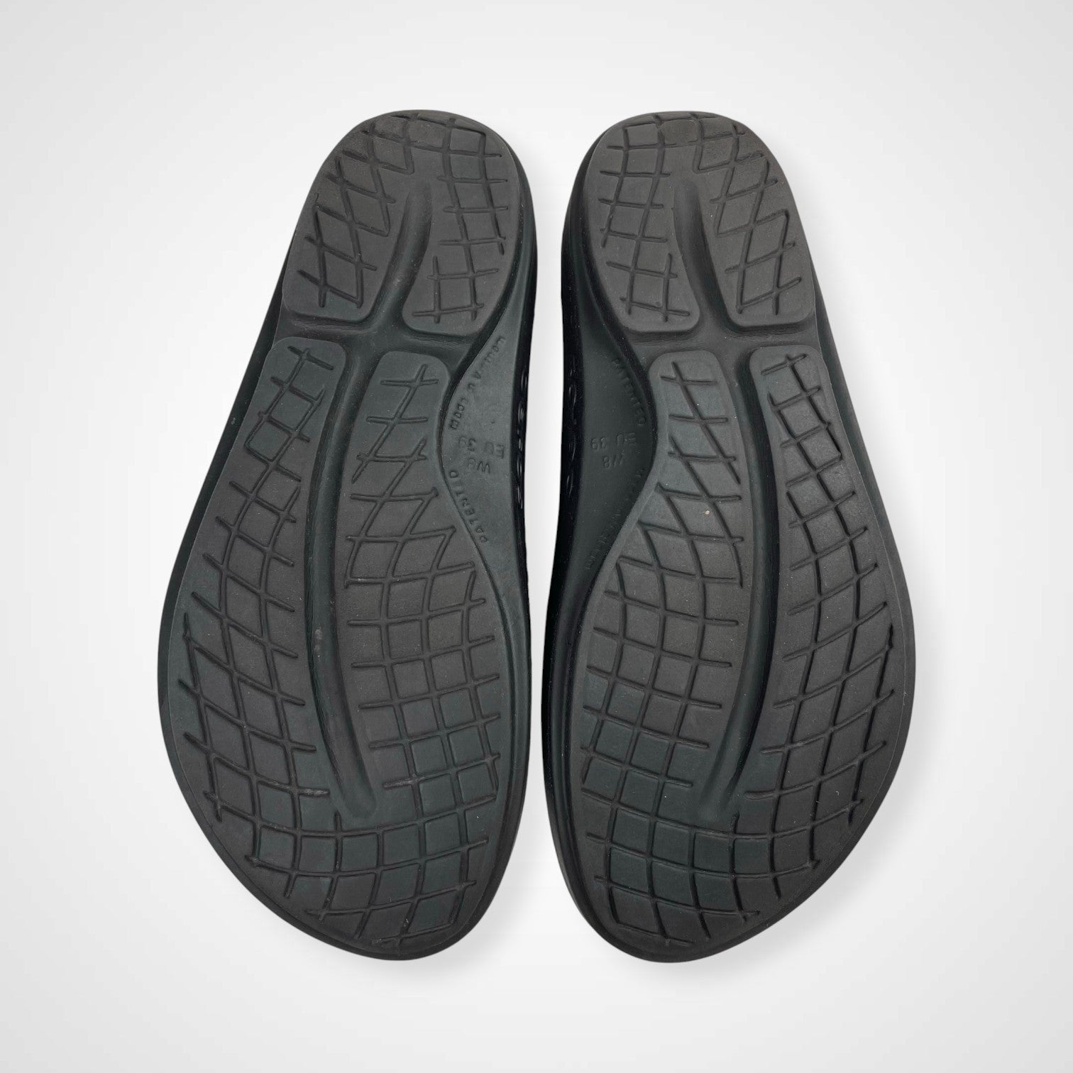 OOFOS ウーフォス / リカバリーサンダル original Sandals 参考定価：7,800+tax SIZE:S