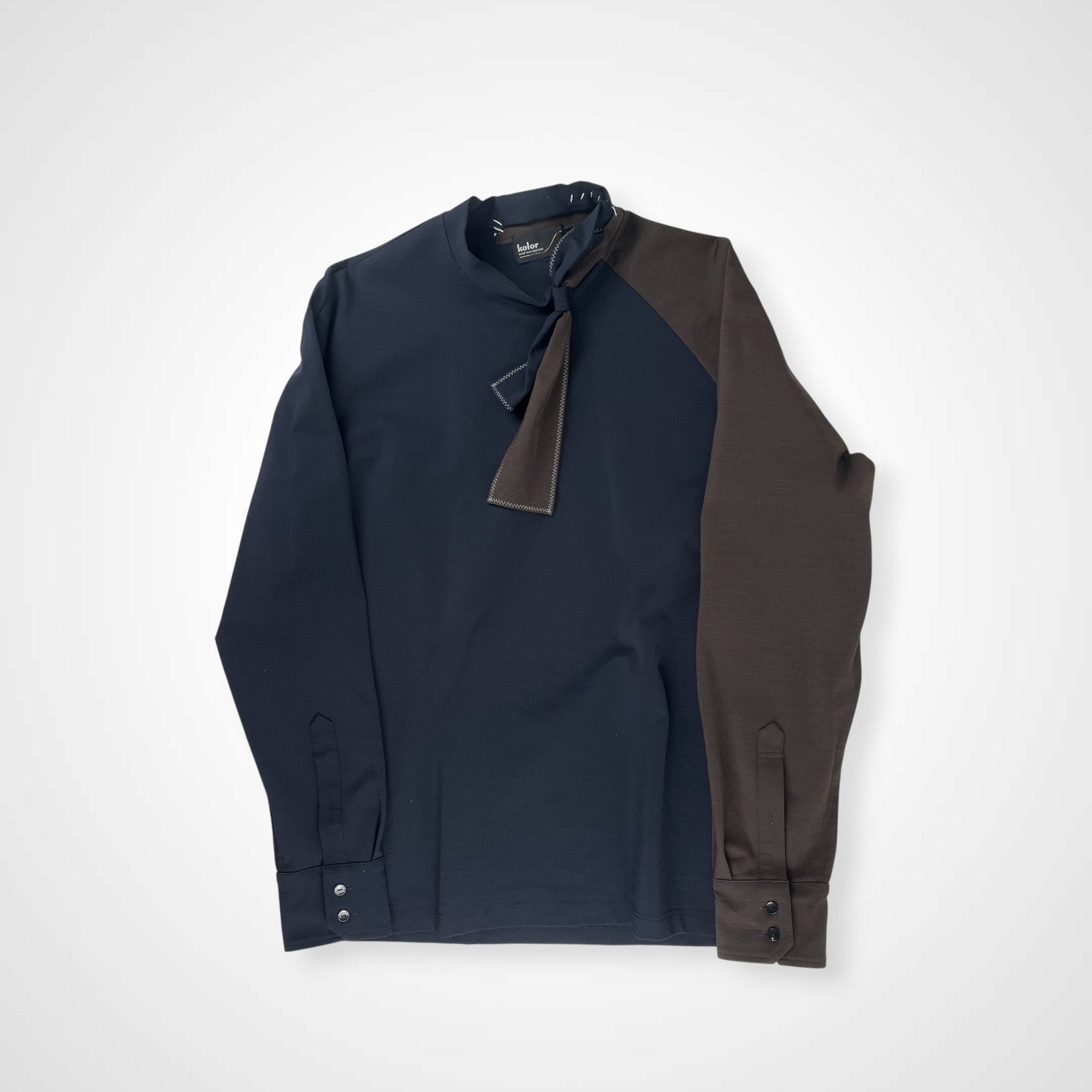 kolor カラー / ボウタイプルオーバー ネイビー×ブラウン 参考定価：33,000+tax SIZE：2