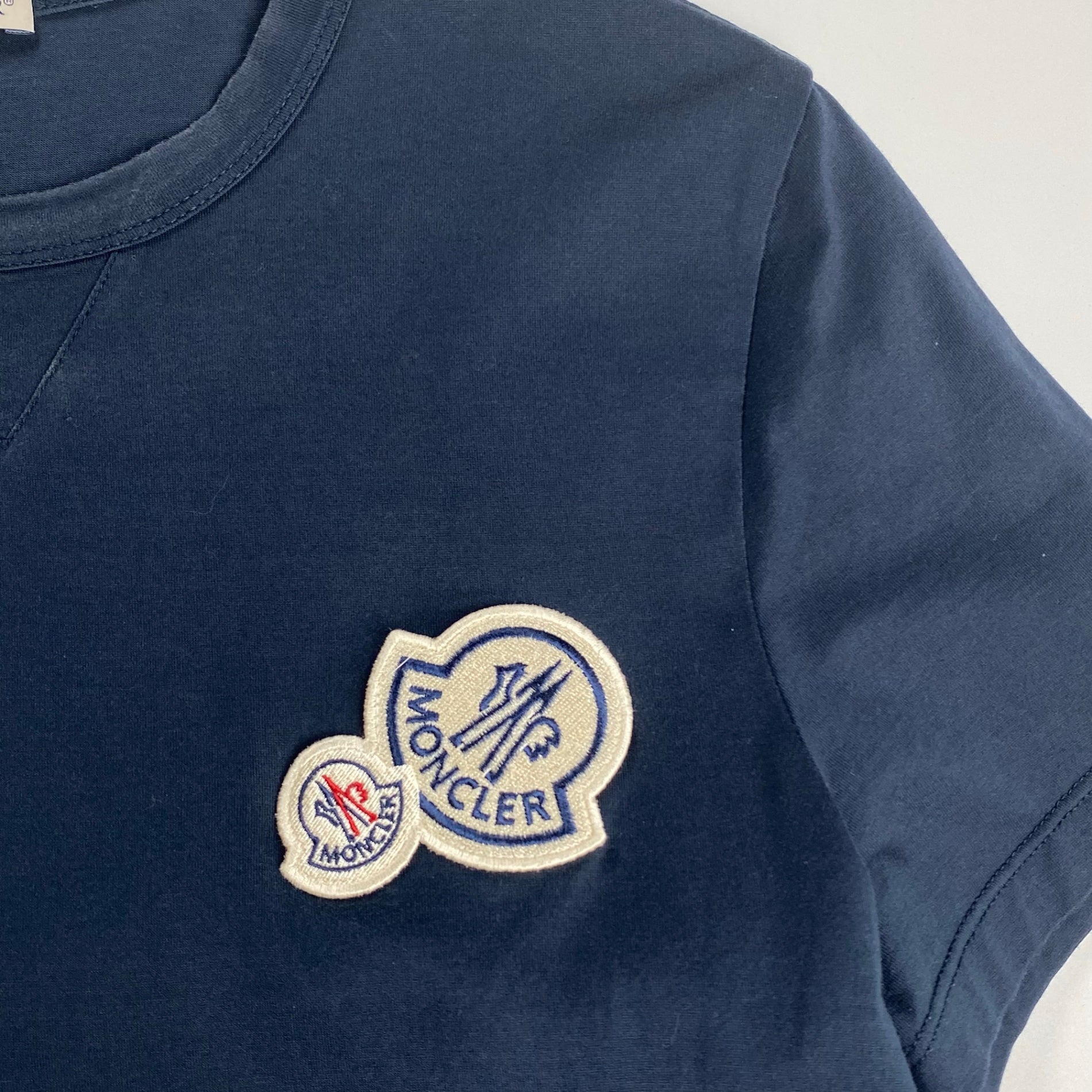 【鑑定済・国内代理店タグ付】MONCLER モンクレール / ダブルロゴ ワッペン MAGLIA T-SHIRT 参考定価：50,000+tax SIZE:S