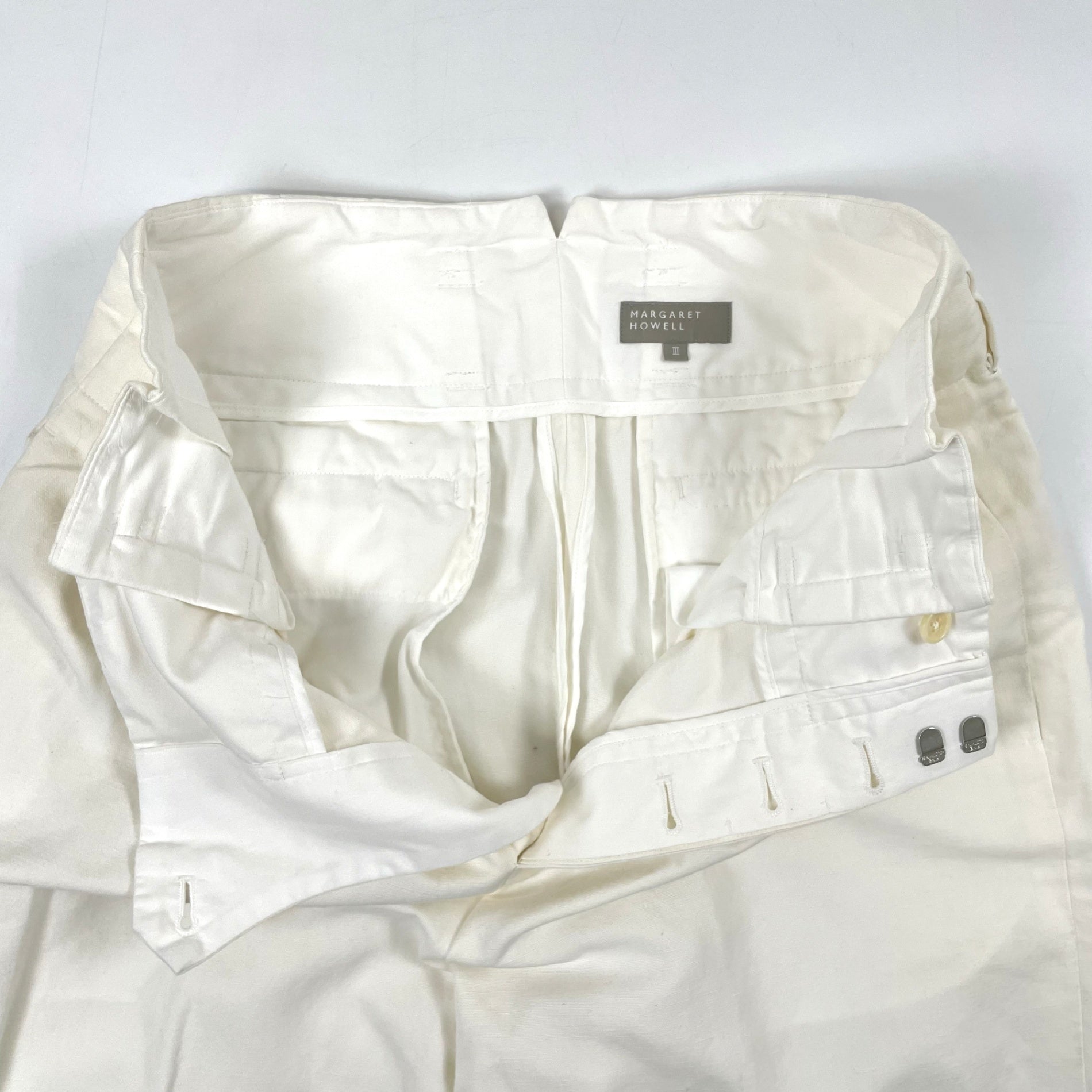 MARGARET HOWELL / 日本製ハーフパンツ 参考定価：35,000程度 SIZE:3