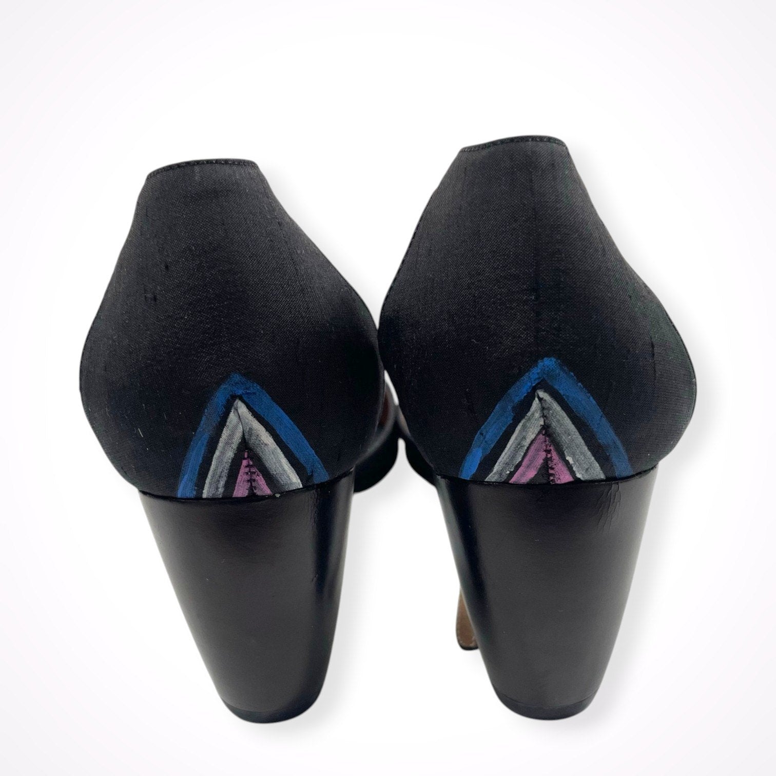 GIORGIO ARMANI / ペイントフラワーパンプス 参考定価：220,000程度 SIZE:36 1/2