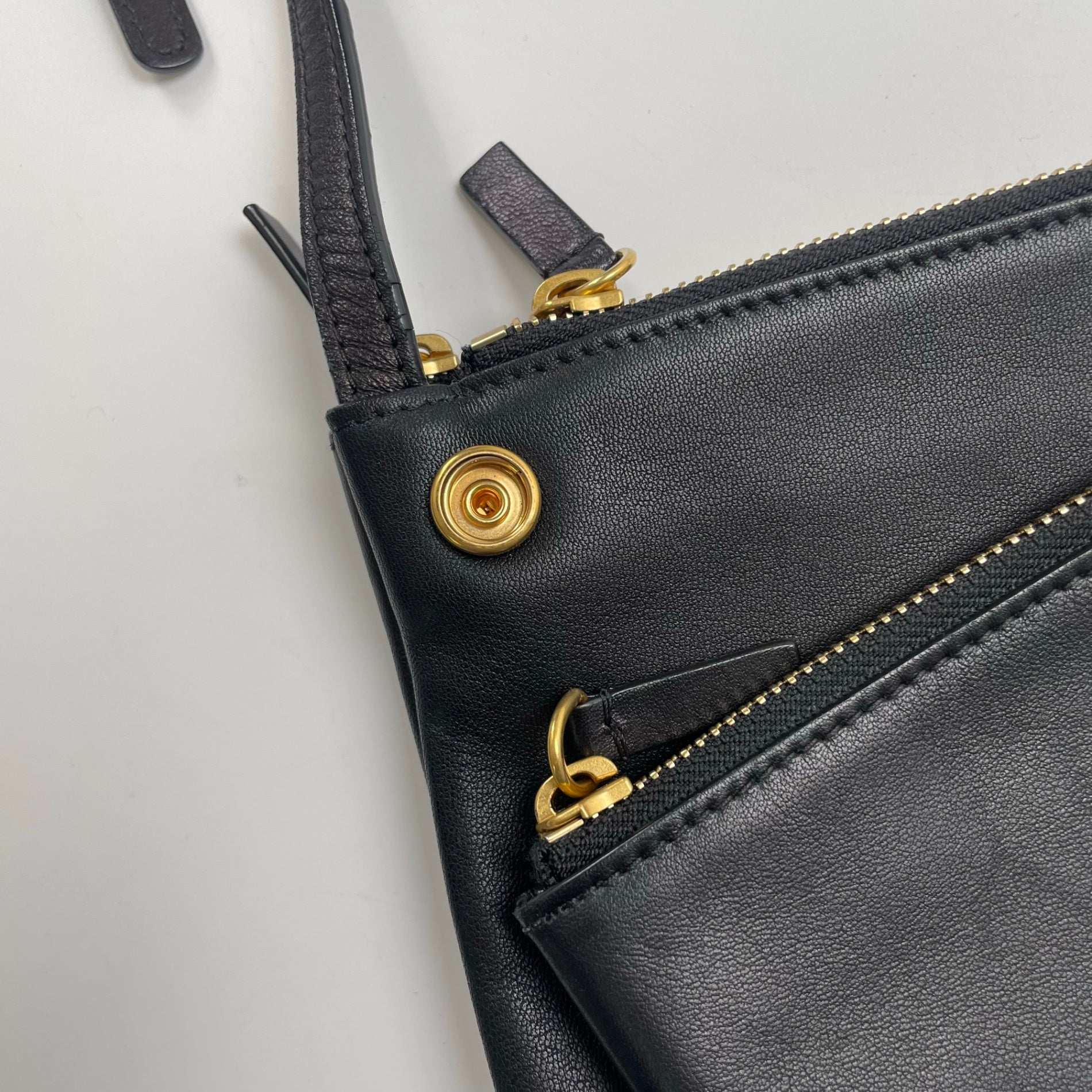 CELINE セリーヌ / トリオラージ ショルダーバッグ ブラック  フィービー期 参考定価：150,000+tax