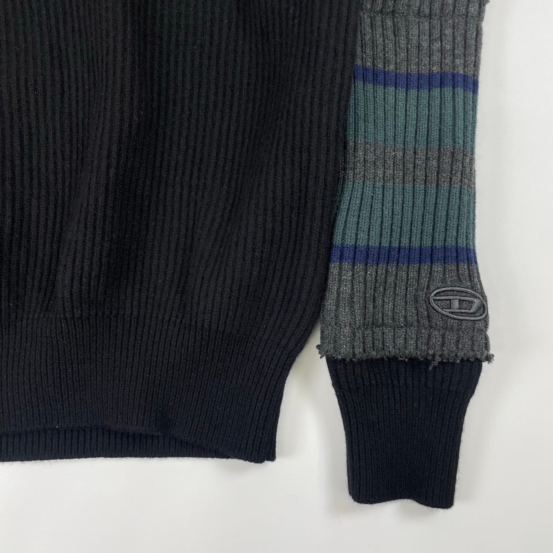 DIESEL / K-LIFFスリーブレイヤードニット 参考定価：38,000+tax