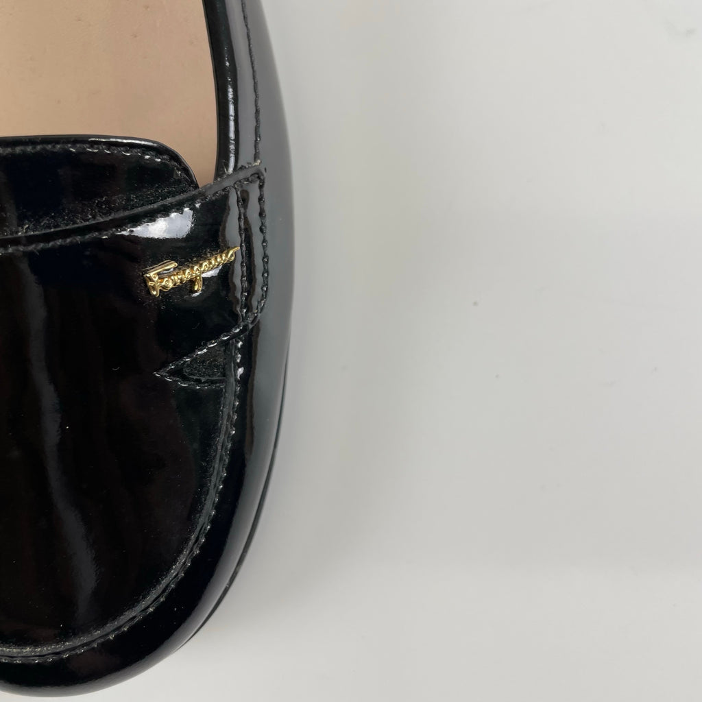 MY Ferragamo マイ フェラガモ / パテントロゴパンプス 美品 布袋付 参考定価：40,000程度 SIZE:6 1/2