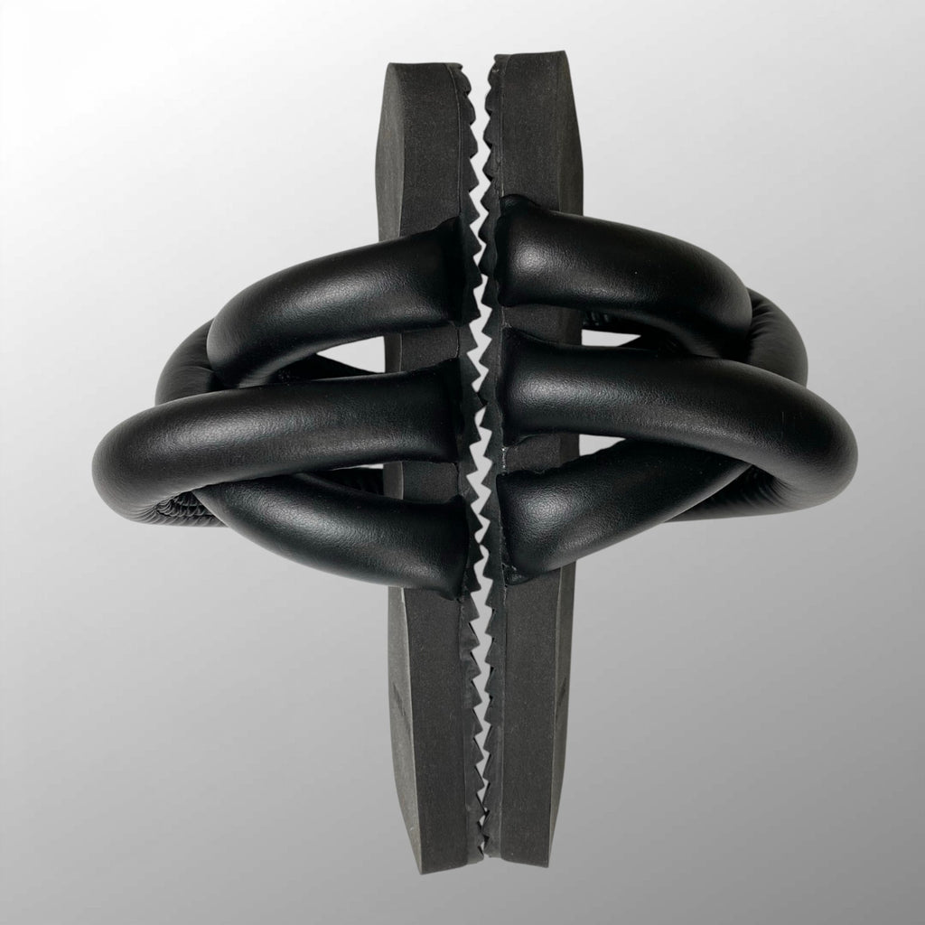 【箱・布袋付】 YUME YUME ユメユメ / TYRE SLIDE パイプサンダル ブラック 参考定価：21,000+tax SIZE:EU37(22.5-23cm程度)