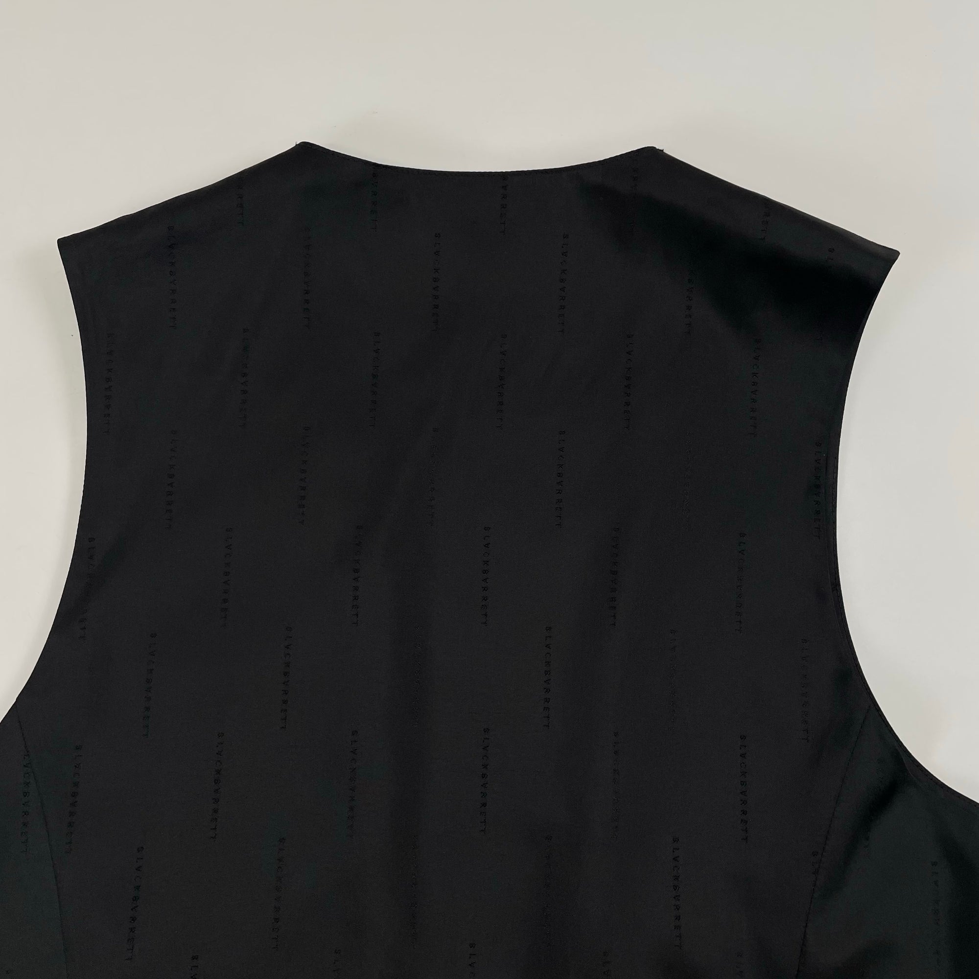 NeIL BarreTT ベスト ジレ BLACK BARRETT BY Neil Barrett / バックボタン ミニマルベスト ジレ
