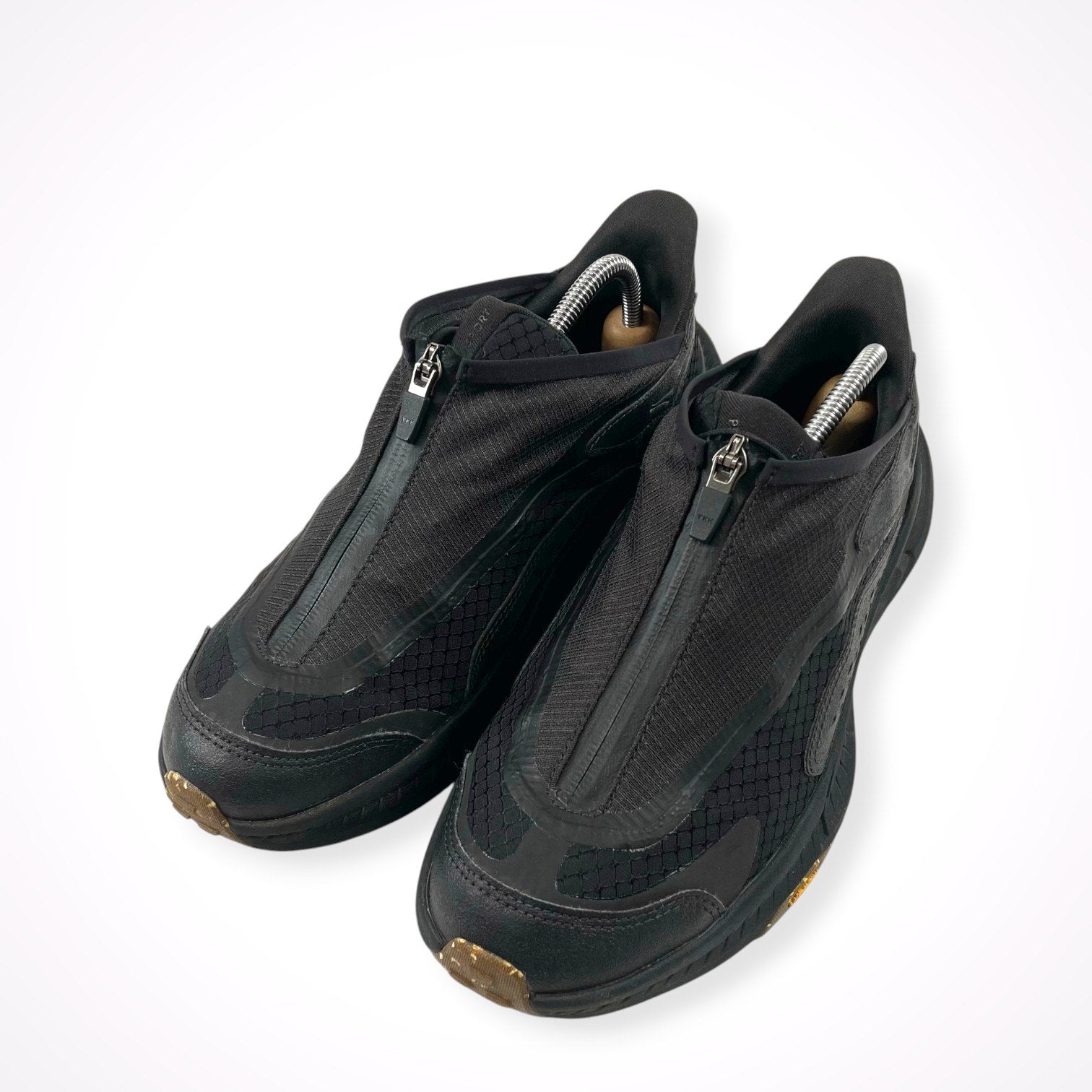 HOKA ONEONE / PROJECT TRANSPORT 参考定価：24,000+tax SIZE:27.5cm
