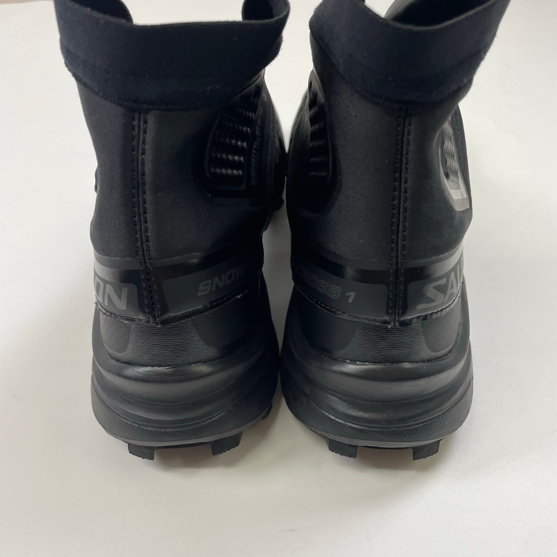 SALOMON / SNOWCROSS 参考定価：29,000+tax SIZE:26cm