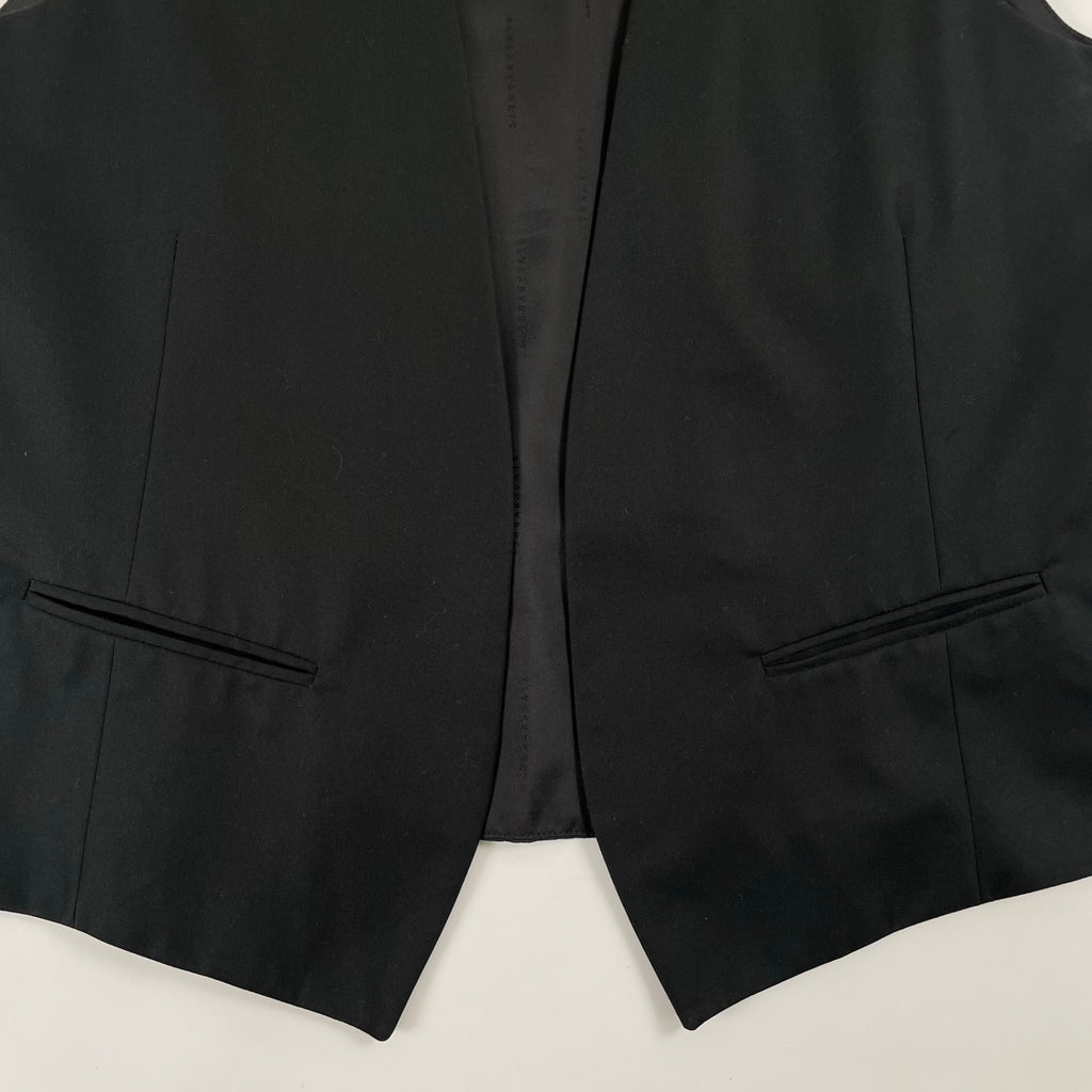 BLACK BARRETT BY Neil Barrett / バックボタン ミニマルベスト ジレ 参考定価：30,000程度 SIZE:3