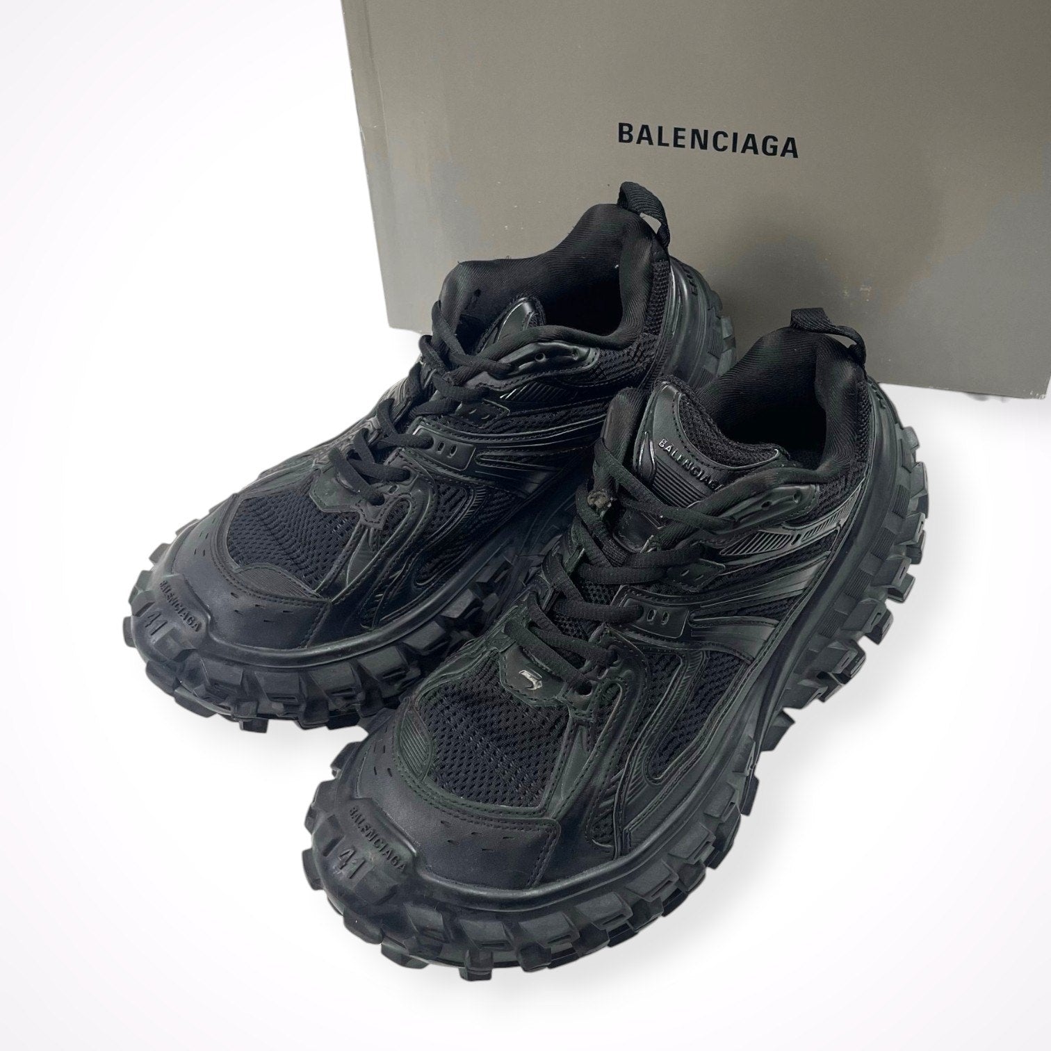 BALENCIAGA バレンシアガ / DEFENDER Bouncer 箱・袋・替え紐付 参考定価：158,000+tax SIZE:41