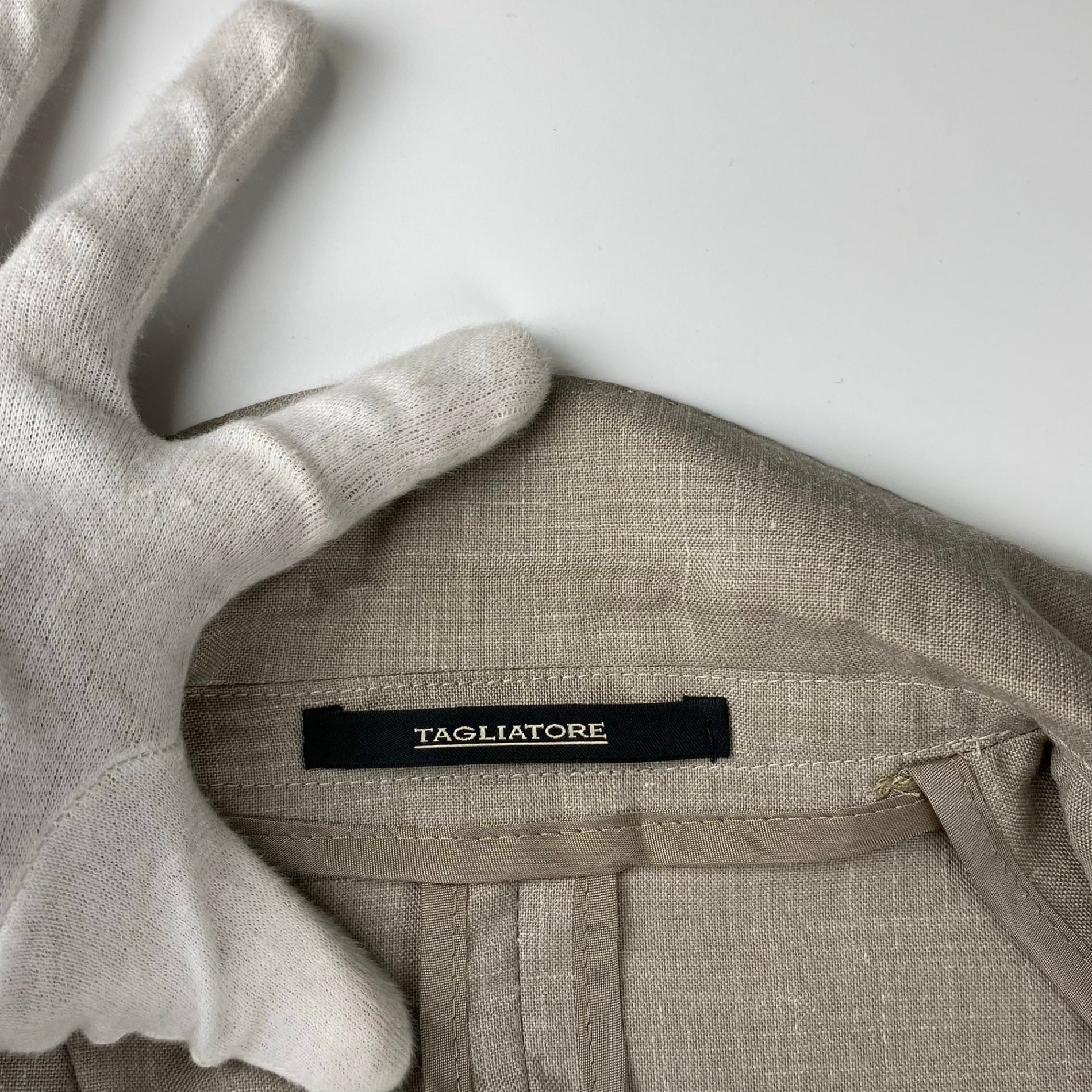 【美品】 TAGLIATORE タリアトーレ / dakar ダカール シルクMIX セットアップ スーツ ウール×シルク×リネン 参考定価：120,000+tax  SIZE:42（S程度）