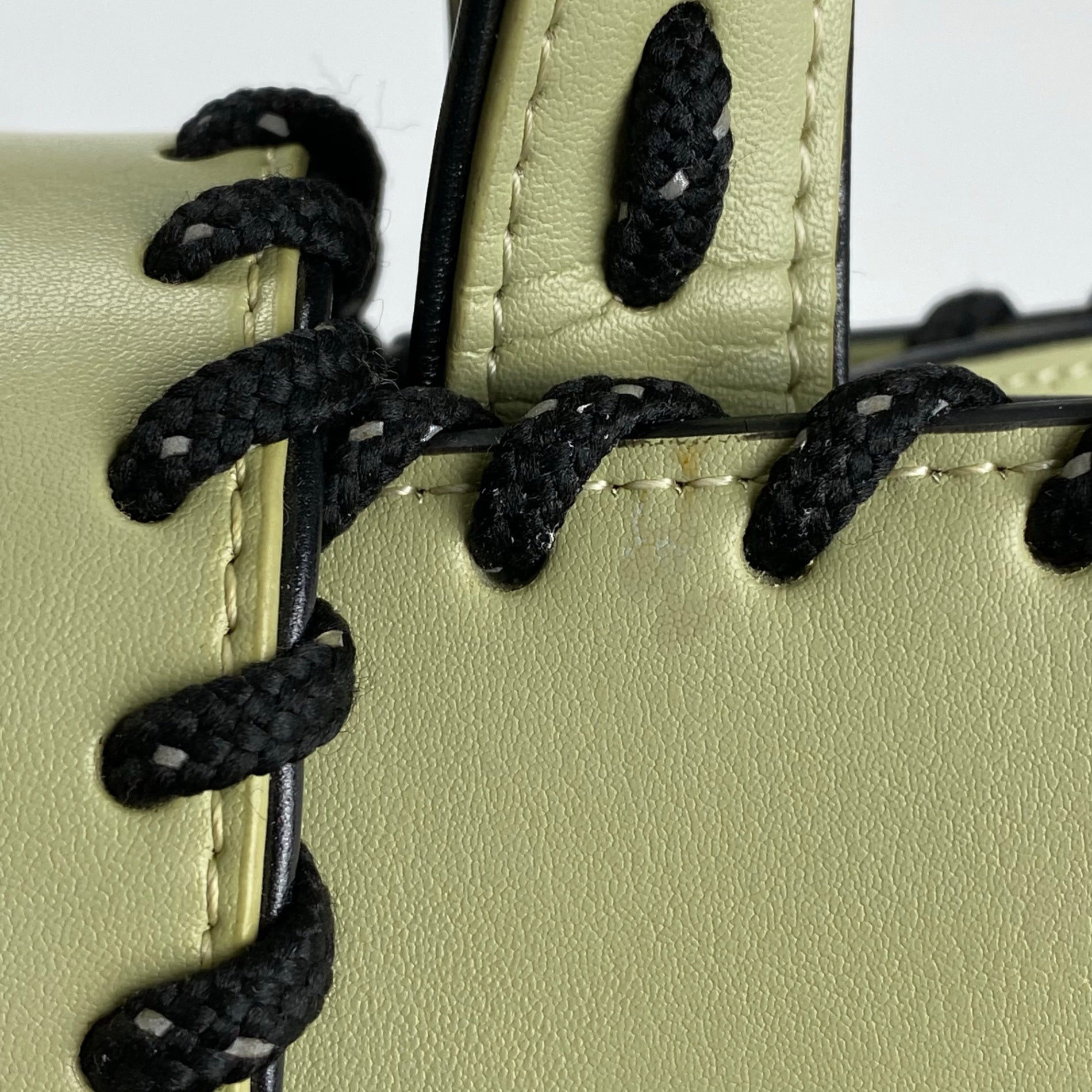 ADINA MUSE アディナミューズ DIANA ダイアナ / CUBE MOON TOTE アイコンステッチドハンドバッグ  参考定価：38,500+tax