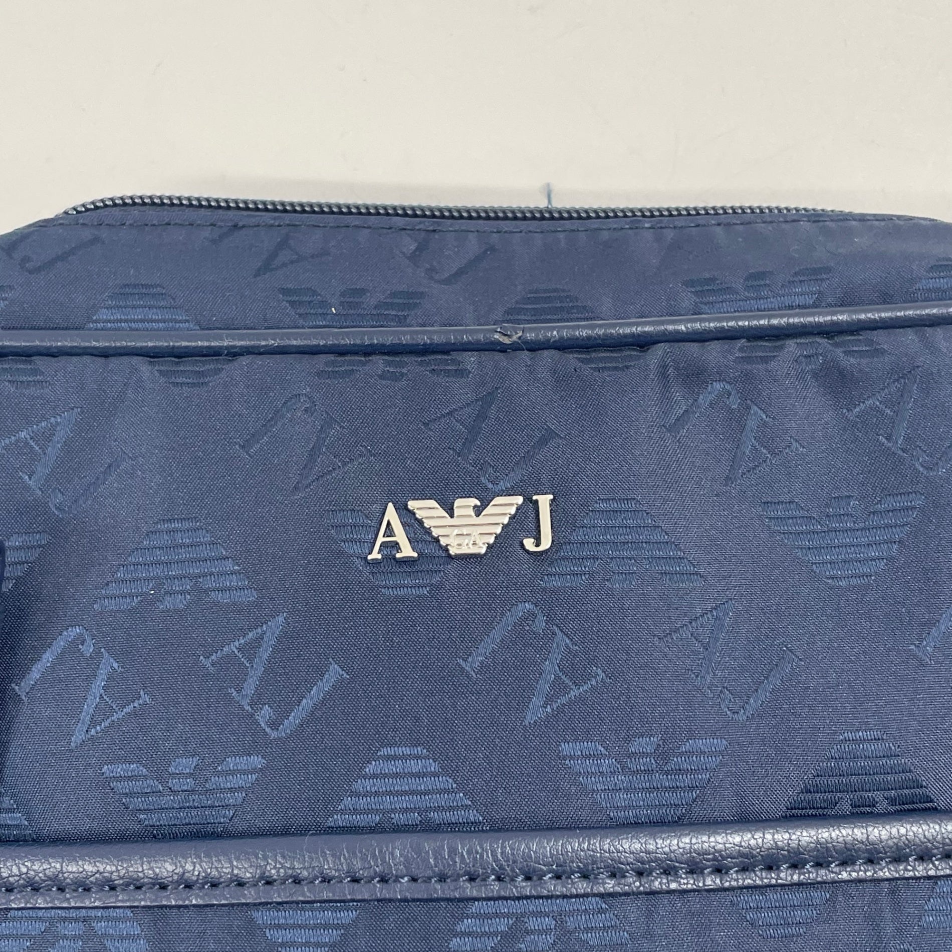 ARMANI JEANS アルマーニジーンズ / ショルダーバッグ 参考定価：30,000程度