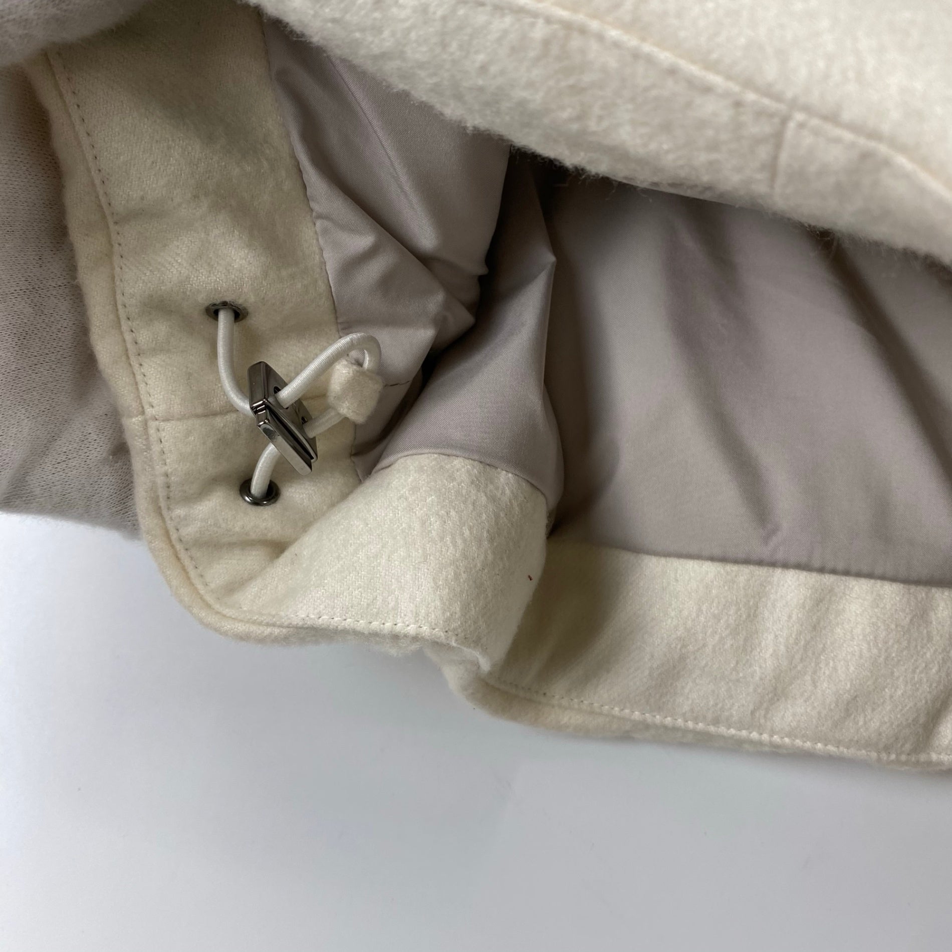 【美品】 HERNO ヘルノ / シルクカシミヤ ダウンべスト 裾ドローコード SIZE:50（XL程度）