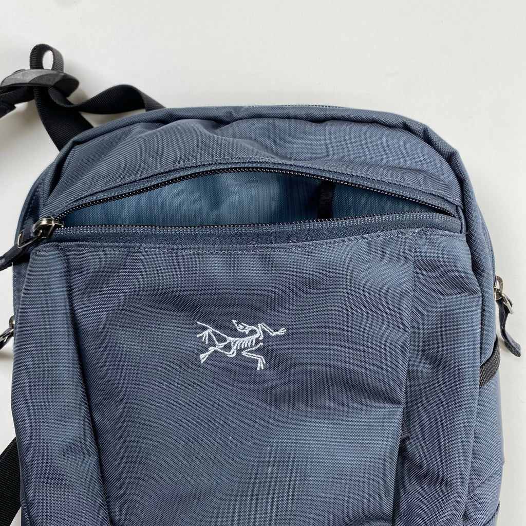 ARC'TERYX アークテリクス / SLINGBLADE SHOULDER BAG ショルダーバッグ 廃番モデル ネイビー