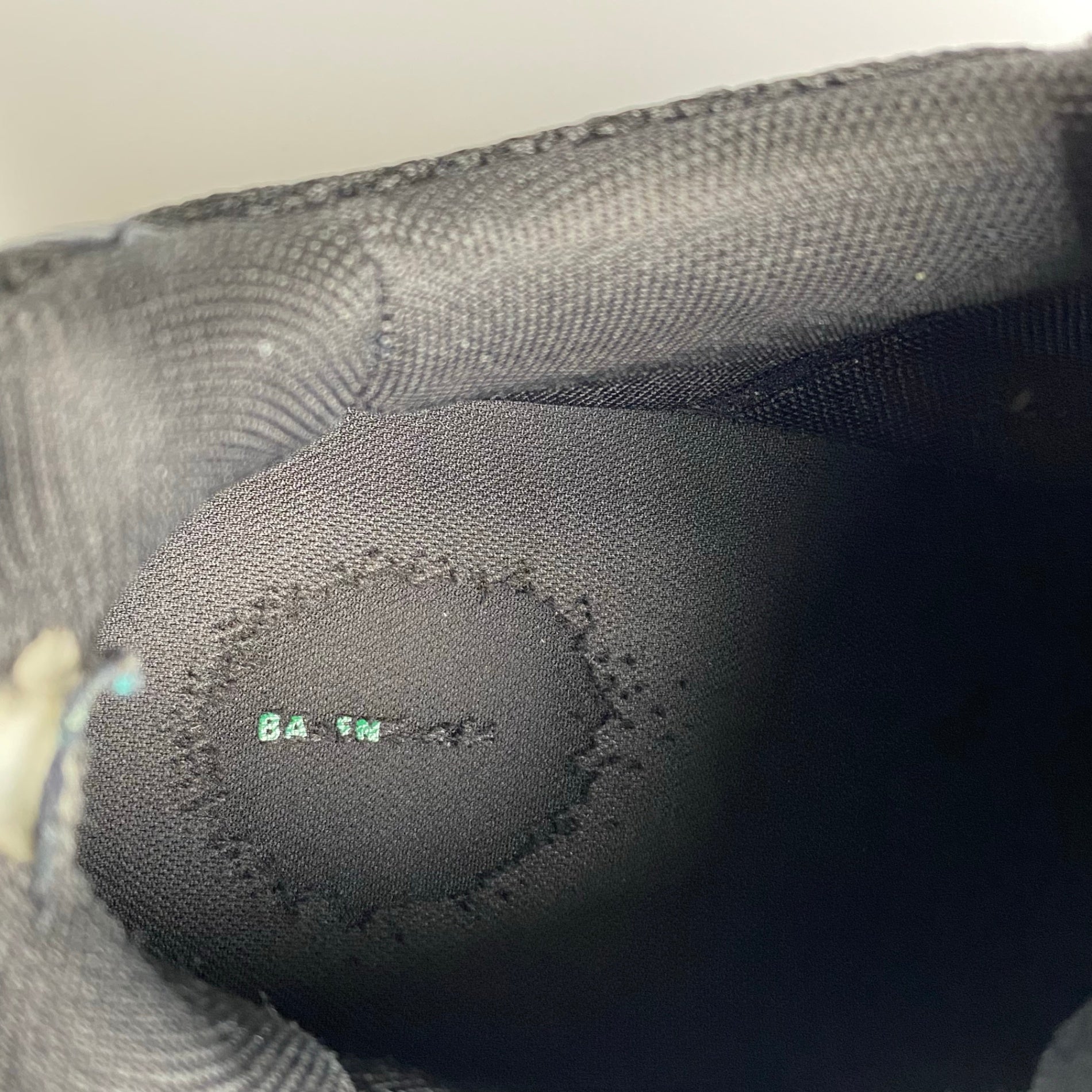 【鑑定済み】 BALENCIAGA バレンシアガ / 10XL ローカットスニーカー 希少カラー ブラック グリーン ダメージ加工 784344 SIZE：27.5